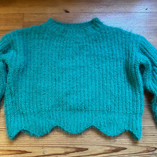 &merci green mock neck cropped scalloped hem sweater SIZE S
