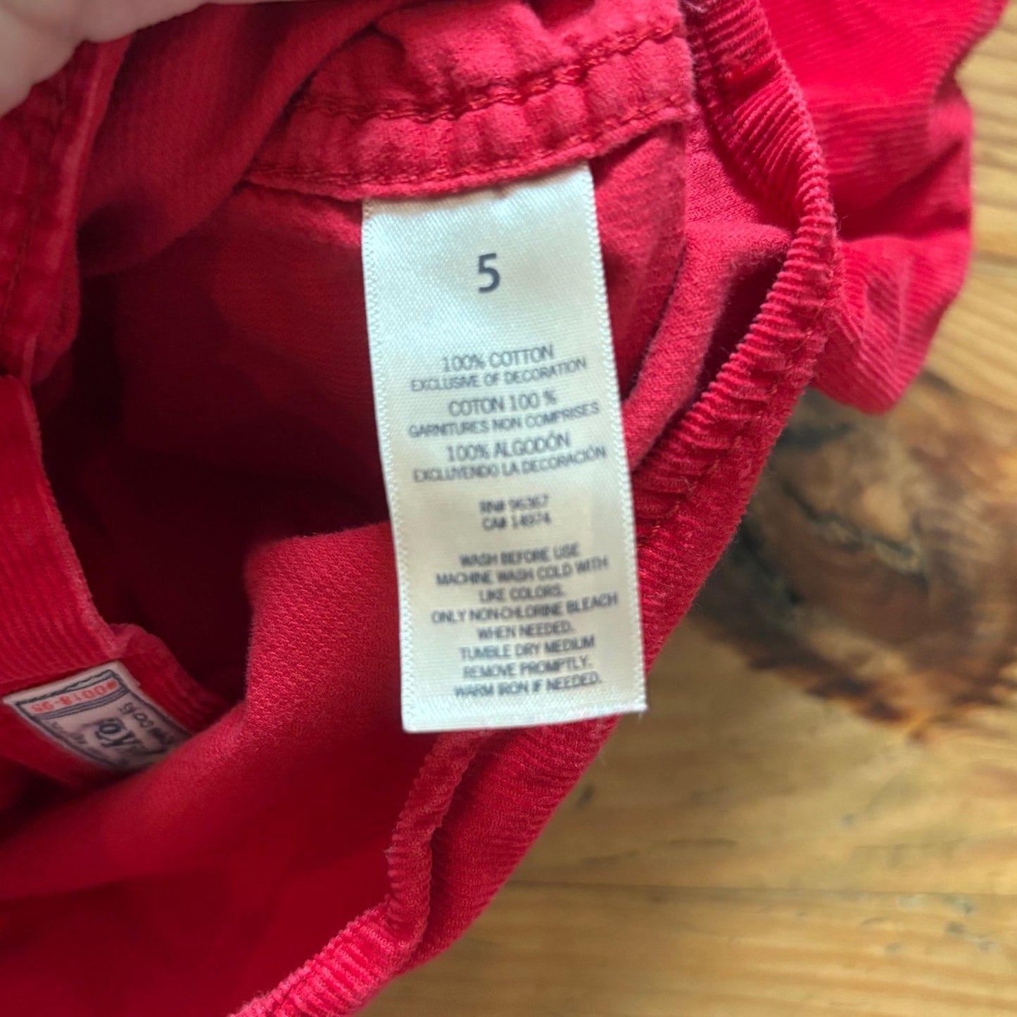 OshKosh B'gosh red corduroy long sleeve button up boys shirt SIZE 5