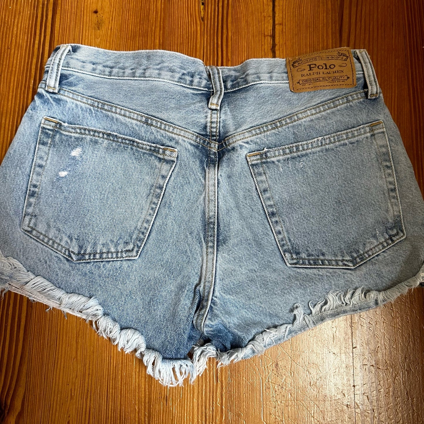 Polo Ralph Lauren Sophia light wash cut off shorts SIZE 26/2