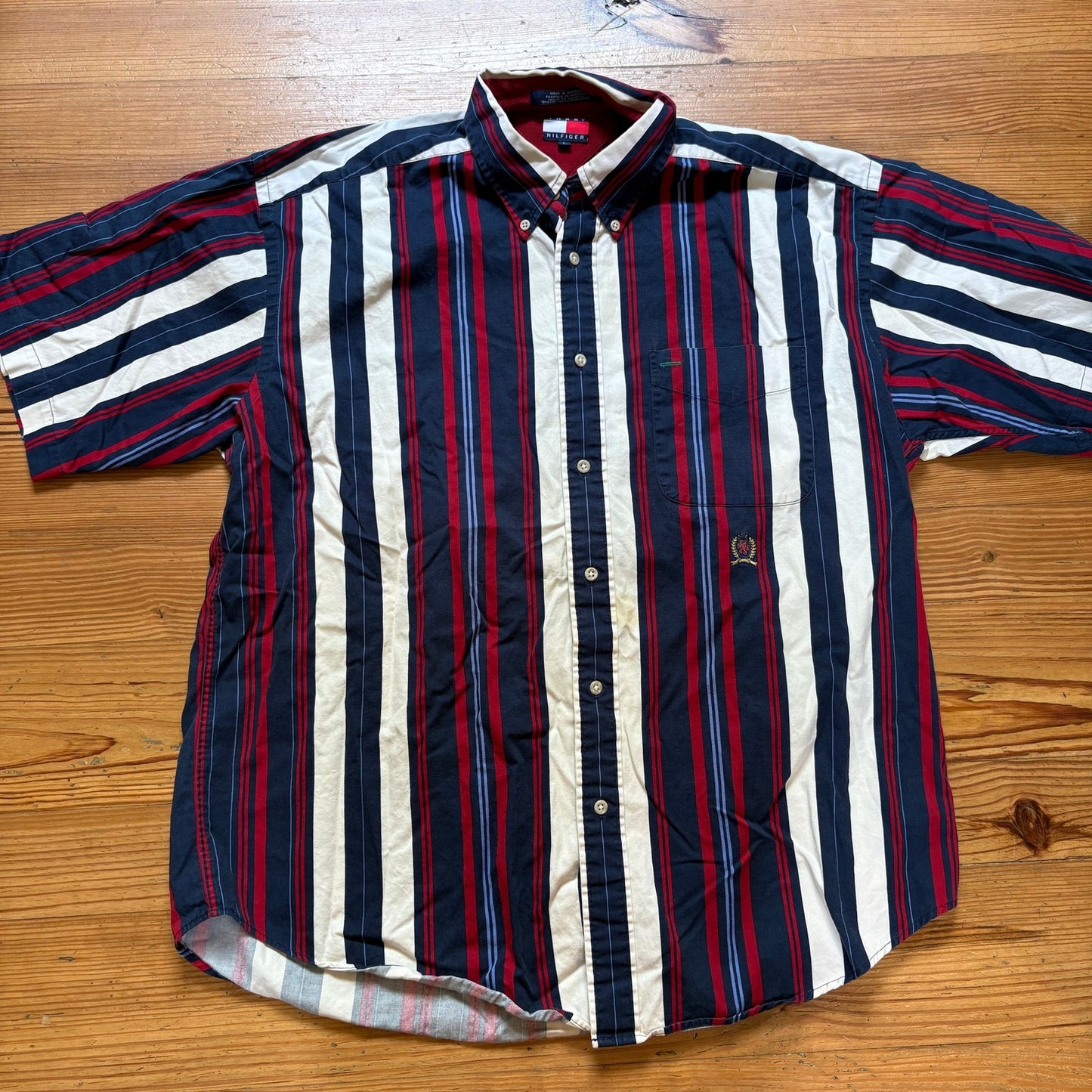 Tommy Hilfiger red white blue striped short sleeve button up shirt SIZE L