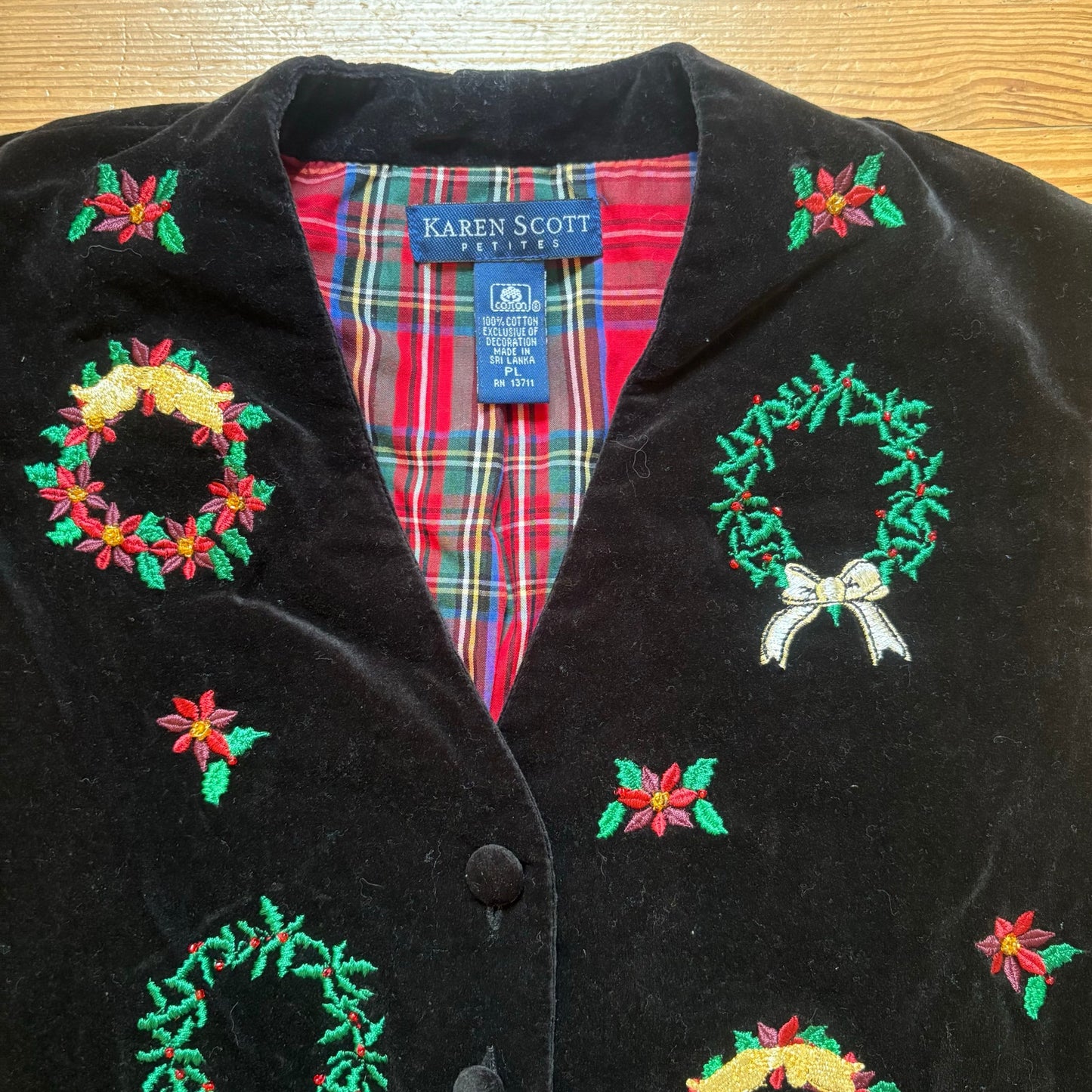 Karen Scott black velvet Christmas holiday embroidered button vest SIZE L