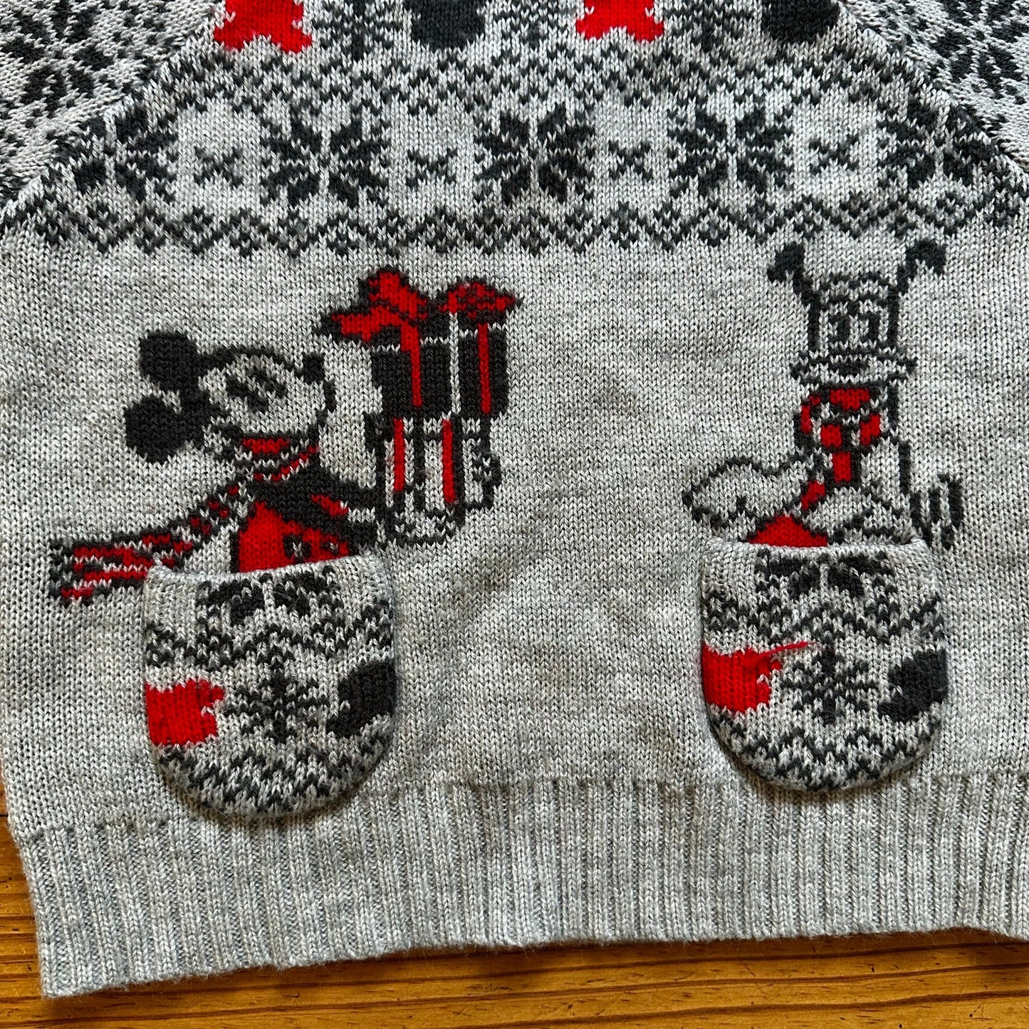 Disney grey Micky Goofy Christmas needlepoint crew sweater SIZE 2T