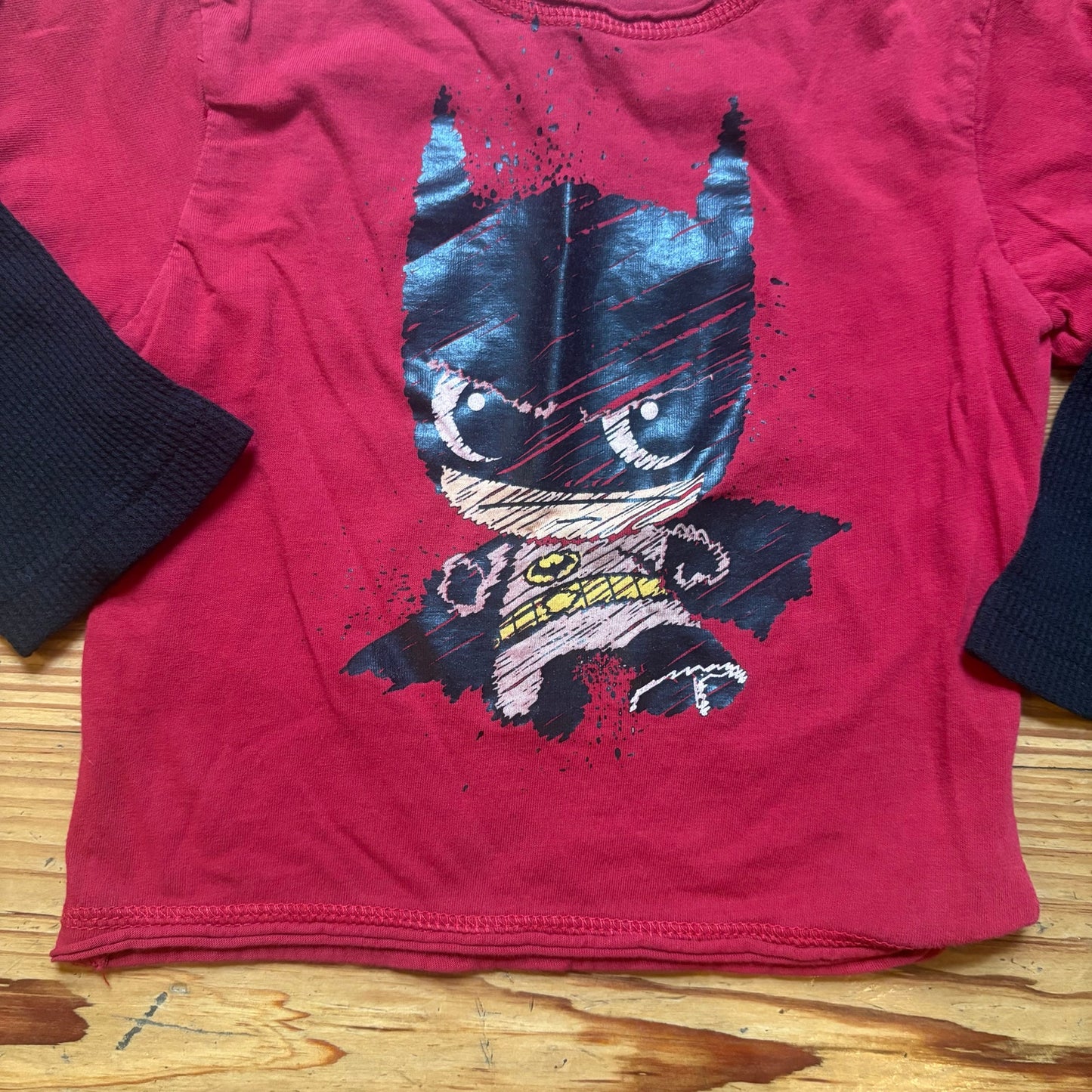 DC Comics Batman red black lined long sleeve baby shirt SIZE 24M