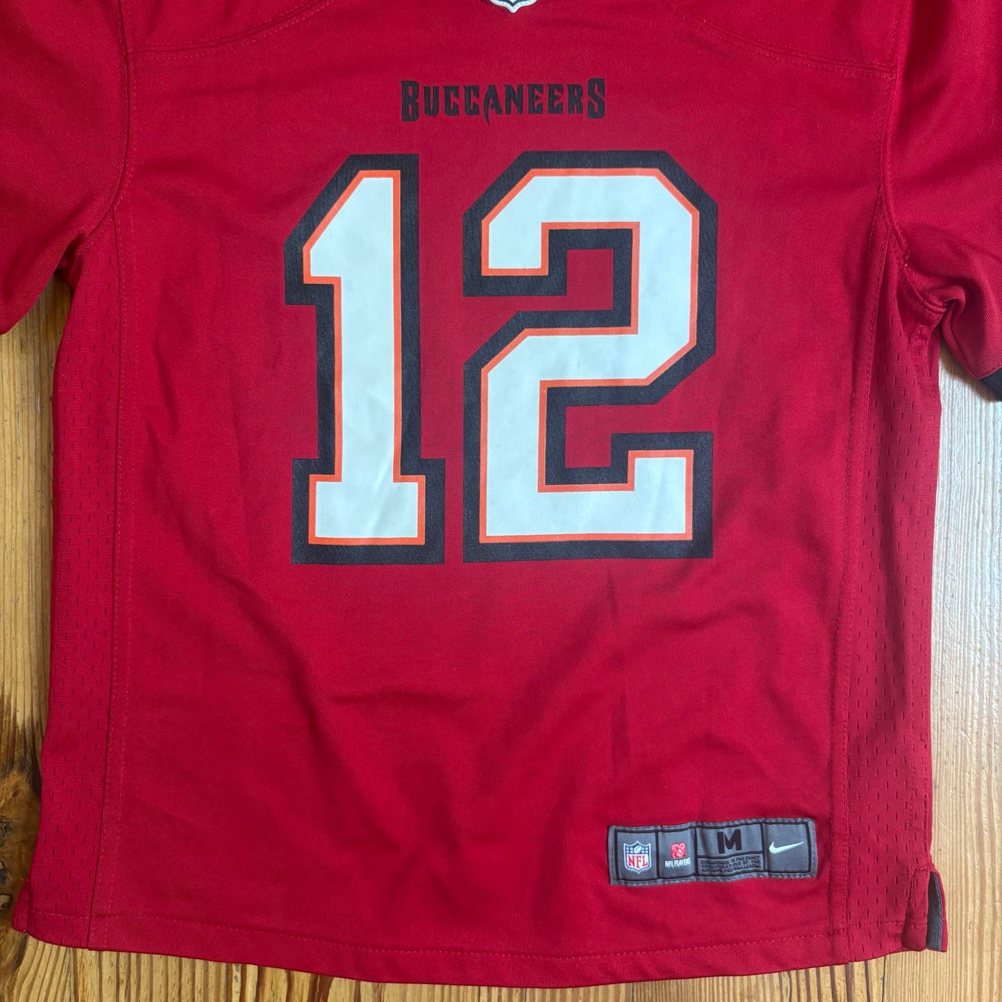 Nike NFL Tampa Bay Buccaneers Brady 12 youth jersey SIZE M