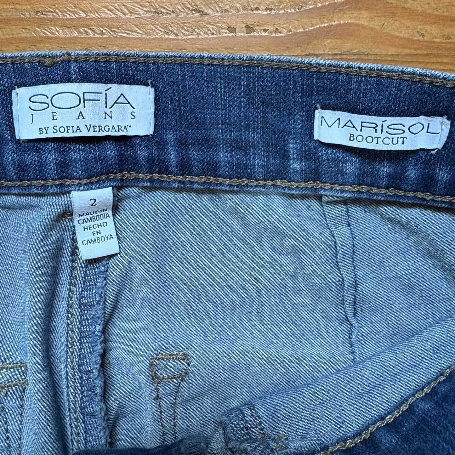 Sofia by Sofia Vergara dark wash lace fly bootcut jeans SIZE 2