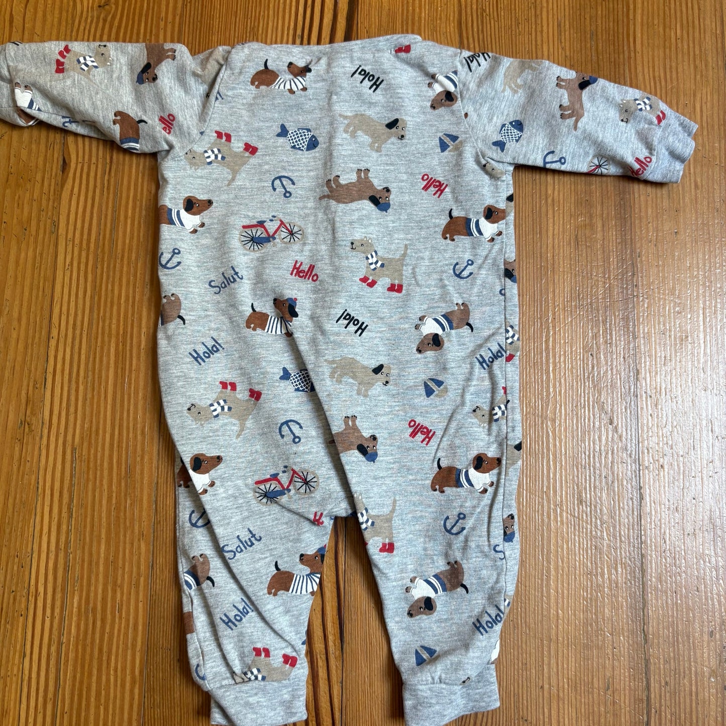 H&M gray dachshund dog long sleeve snap baby pajamas SIZE 0-3M