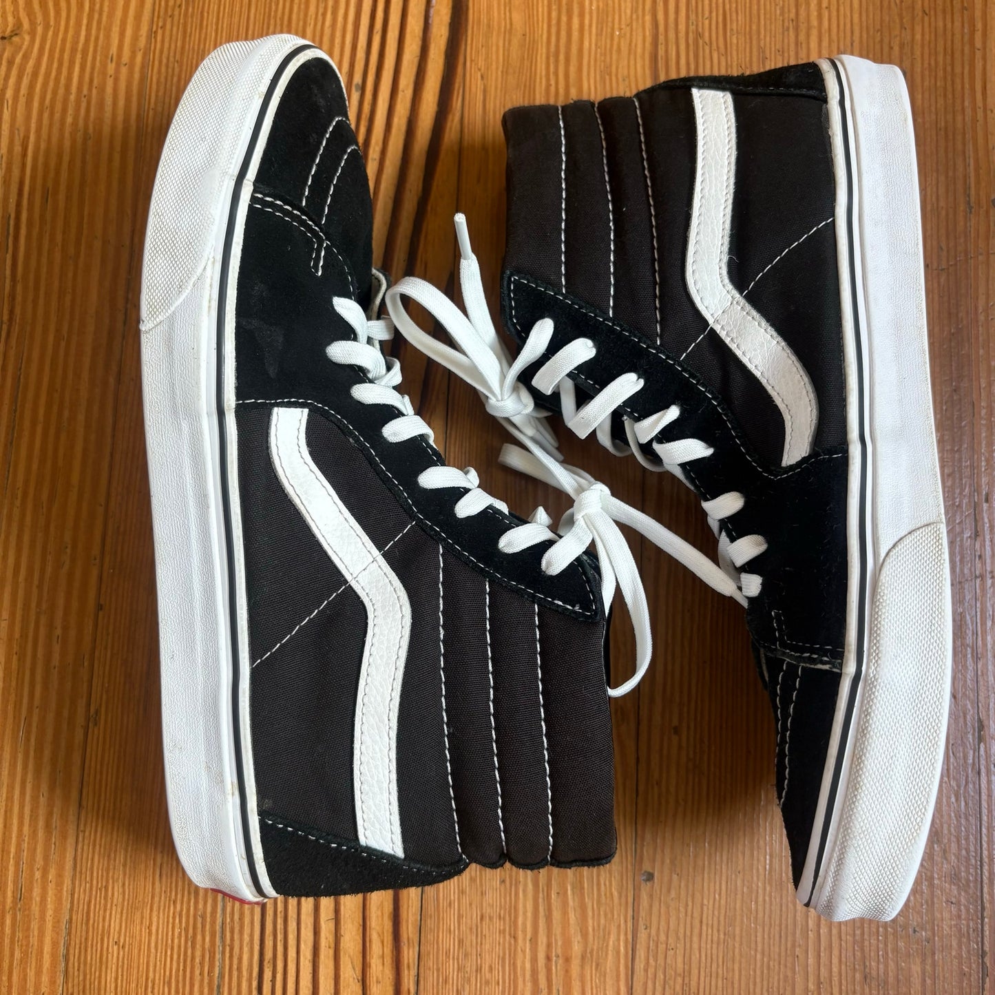 VANS black suede classic high top lace unisex sneakers SIZE M10.5 W12