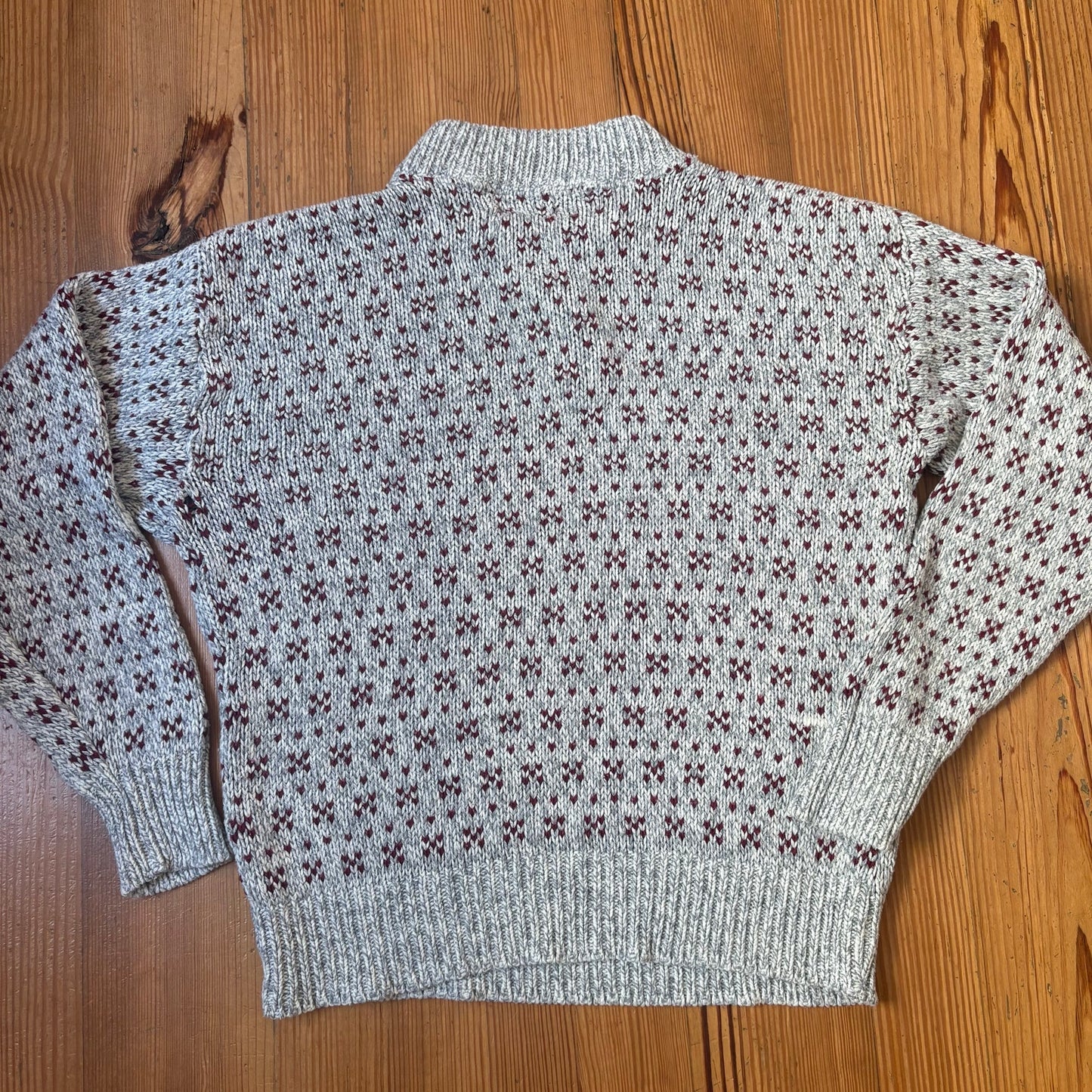 Pinnacle gray red pattern knit henley pullover grandpa sweater SIZE M