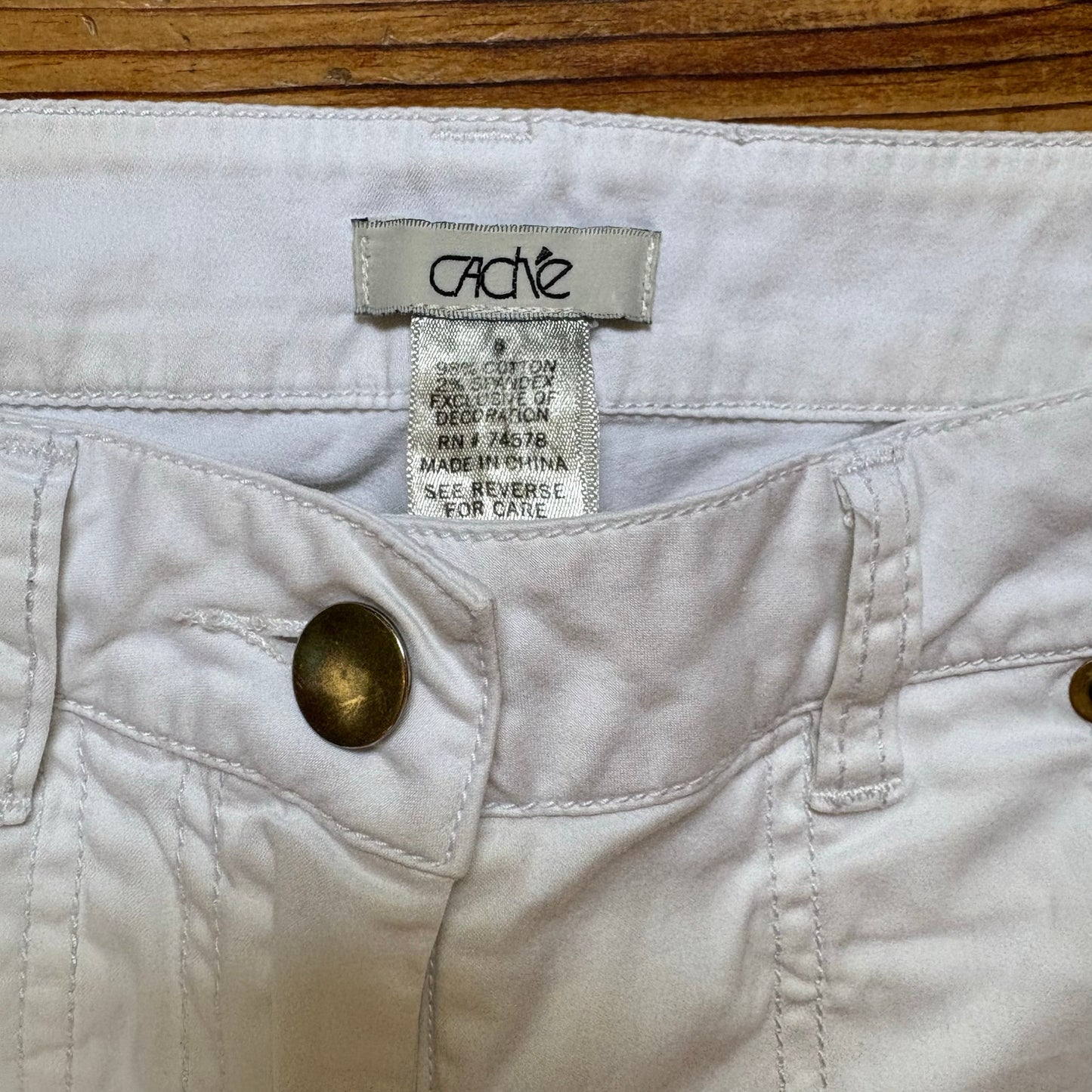 Cache white cropped studded pocket y2k womens cargo pants SIZE 6