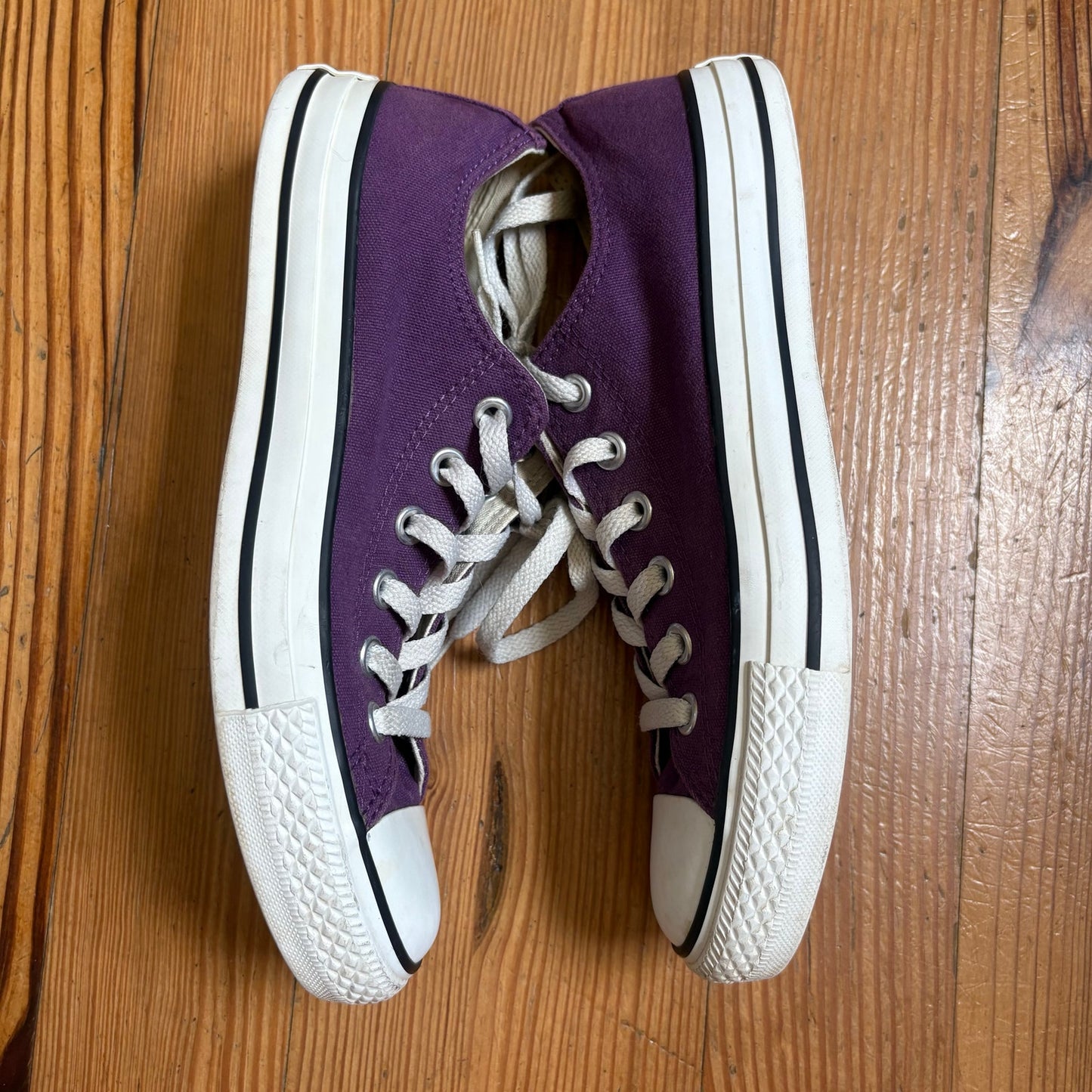 Converse All Star unisex purple low top lace up sneakers SIZE M6, W8
