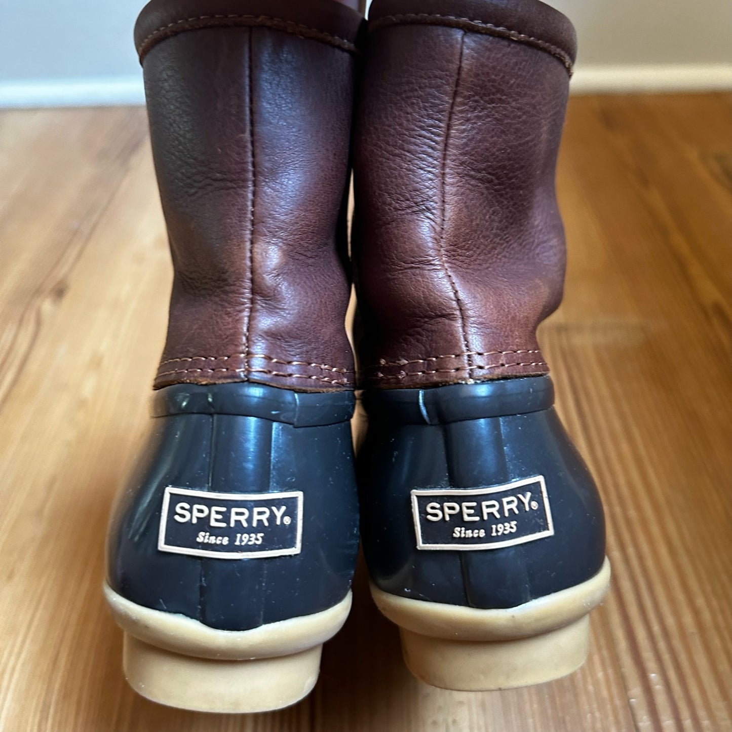 Sperry Saltwater brown leather rubber sole duck boot SIZE 7