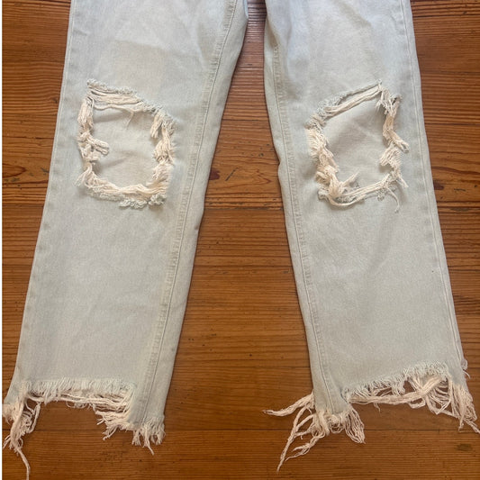 NWT Free People paradise blue light wash distressed knees cropped jeans SIZE 27