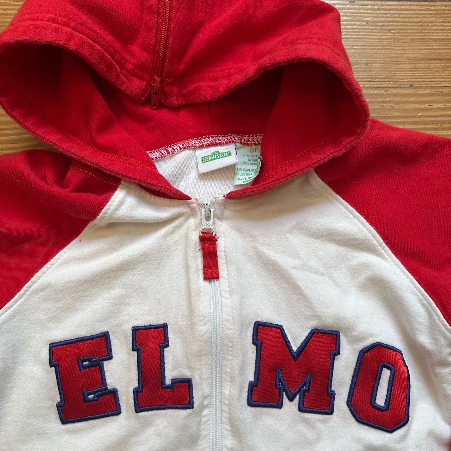 Sesame Street red white Elmo embroidered full zip hooded sweatshirt SIZE 3