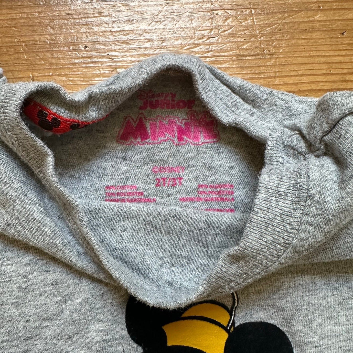 Disney Minnie Mouse gray short sleeve graphic shirt SIZE 2T