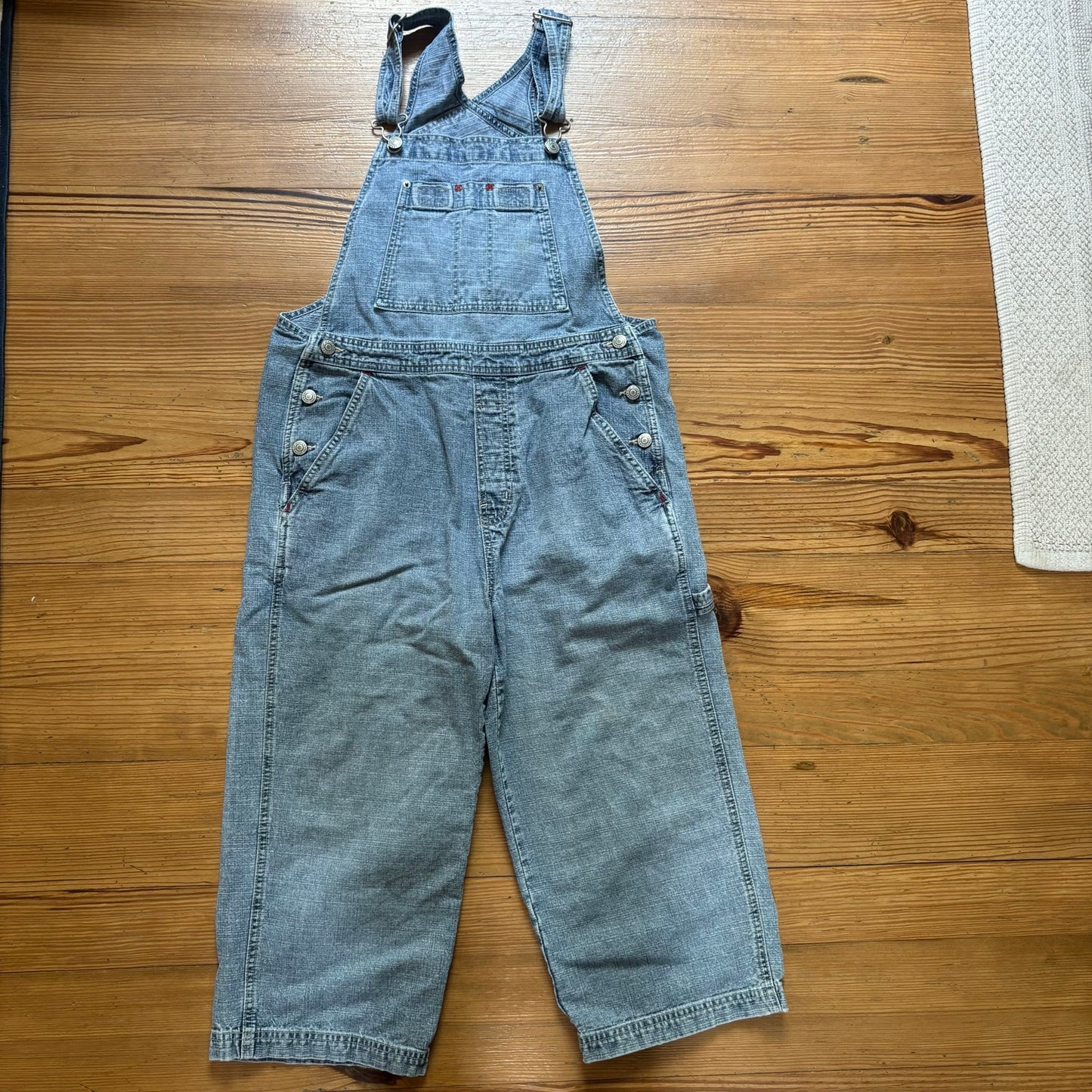 Gap vintage 90s light wash cropped cargo overall jeans SIZE S