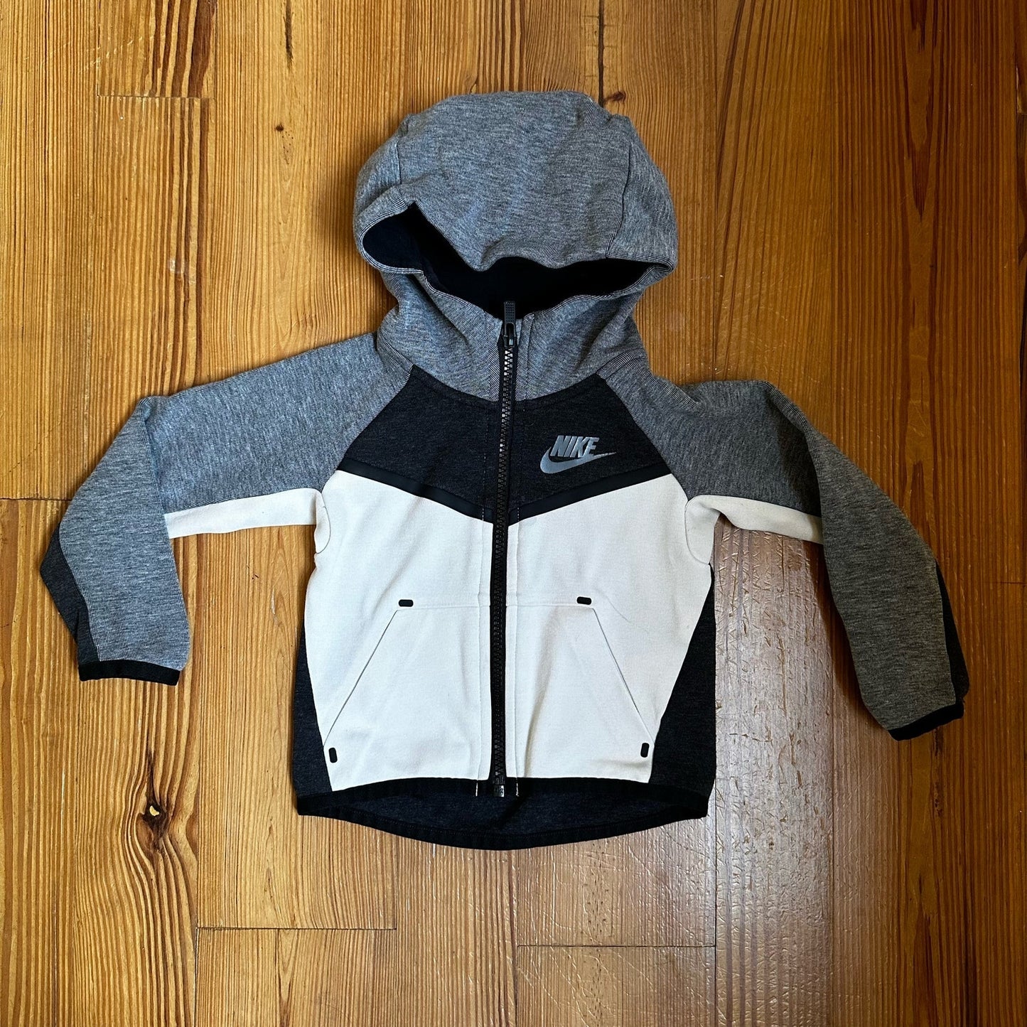 Nike white gray zip up hooded sweatshirt SIZE 24M
