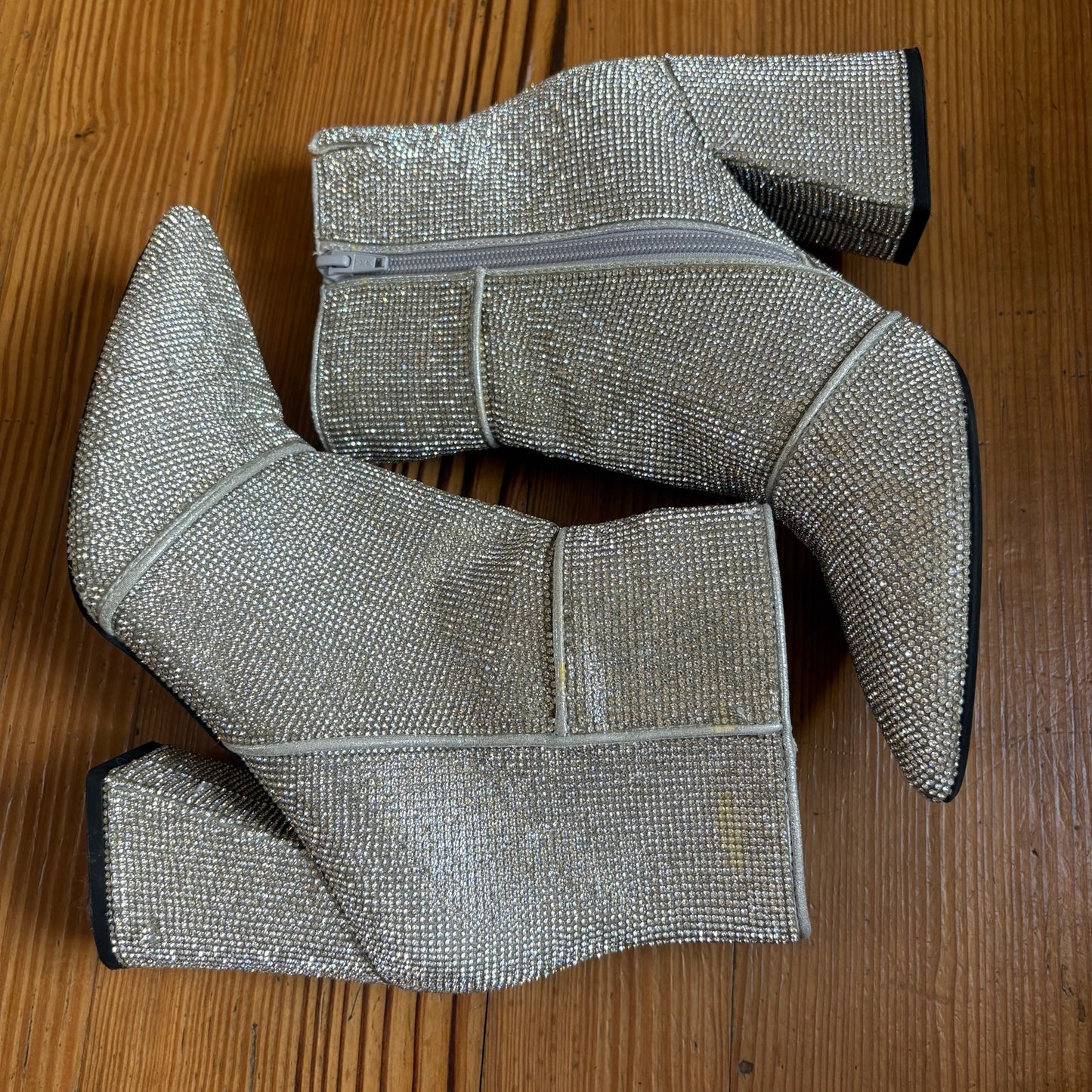 A New Day silver metallic studded jeweled heeled pointed toe booties SIZE 8