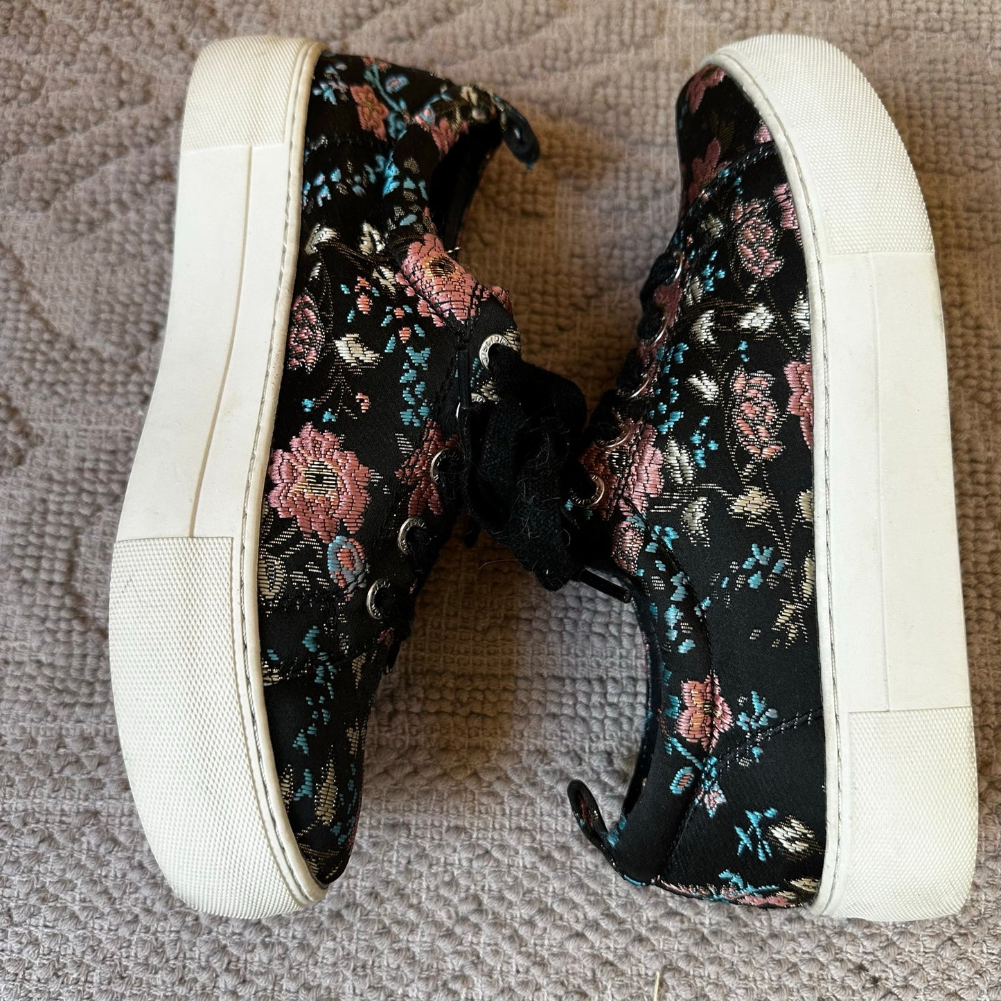 J/Slides Anthropologie black floral low top platform sneakers SIZE 6