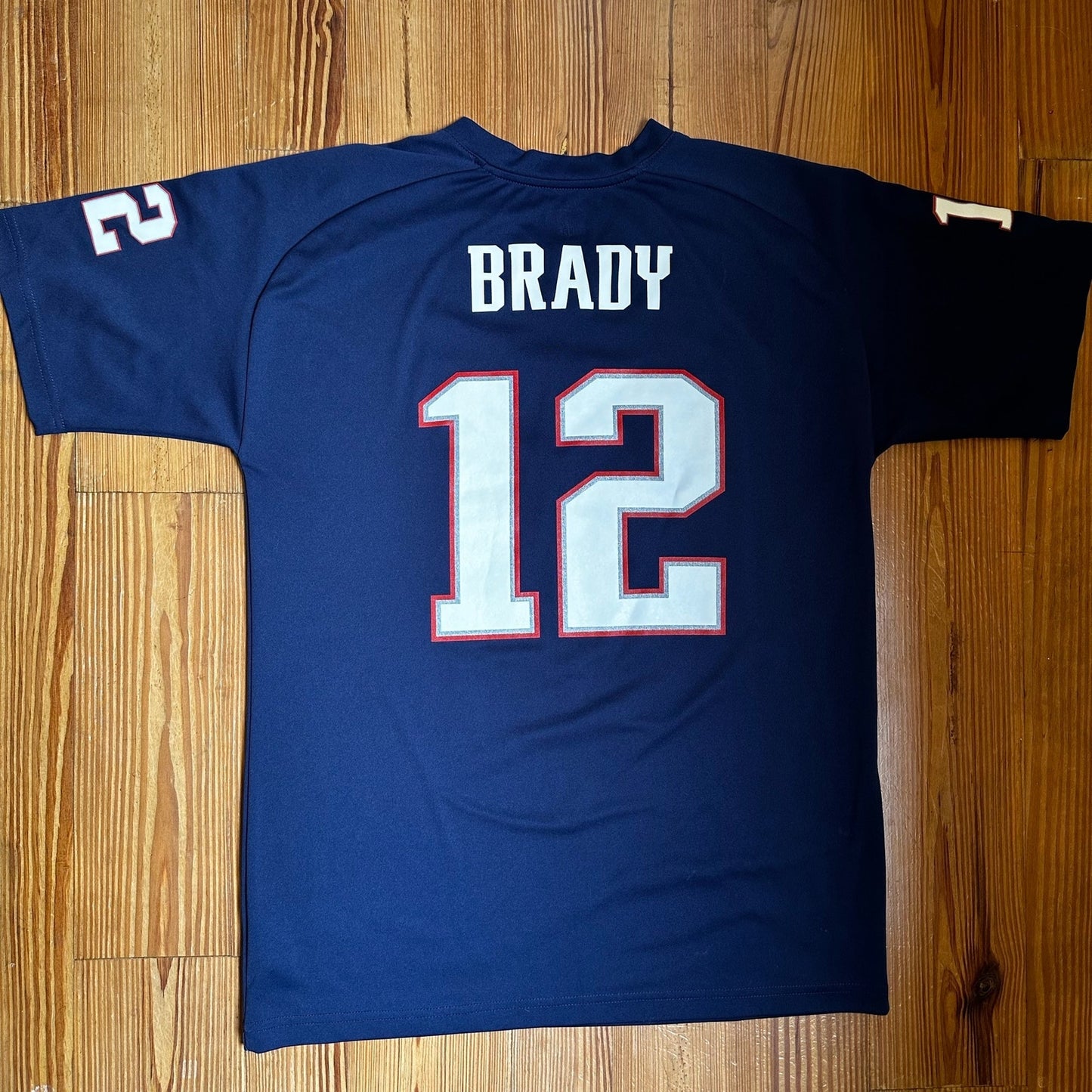 NFL Patriots Brady 12 youth short sleeve jersey SIZE XL