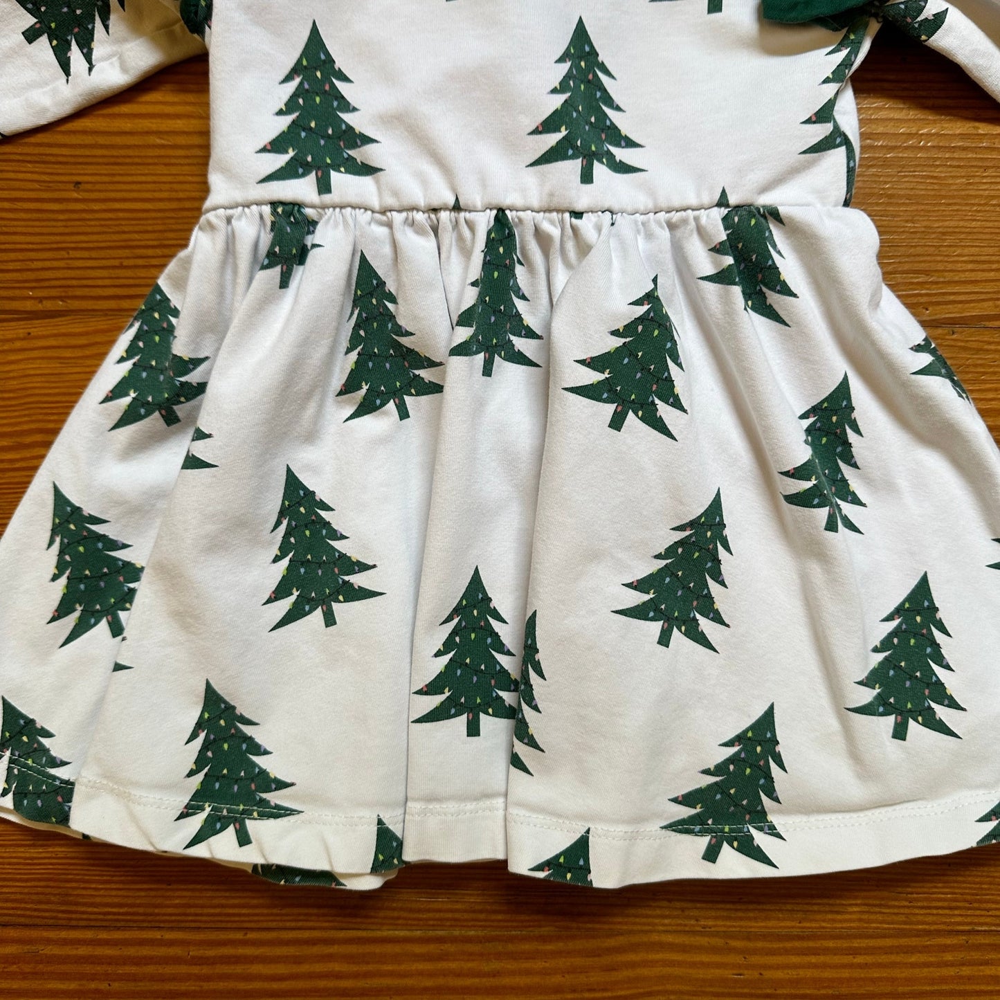 Monica + Andy white Christmas tree ruffle long sleeve dress SIZE 12-18M