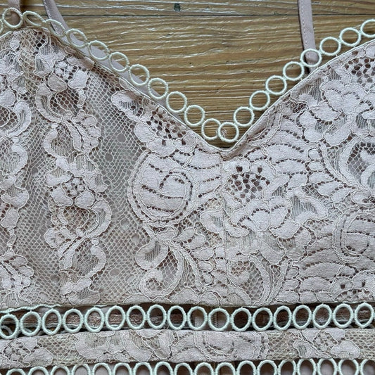 Storia light blush pink lace cutout sleeveless mini dress SIZE M