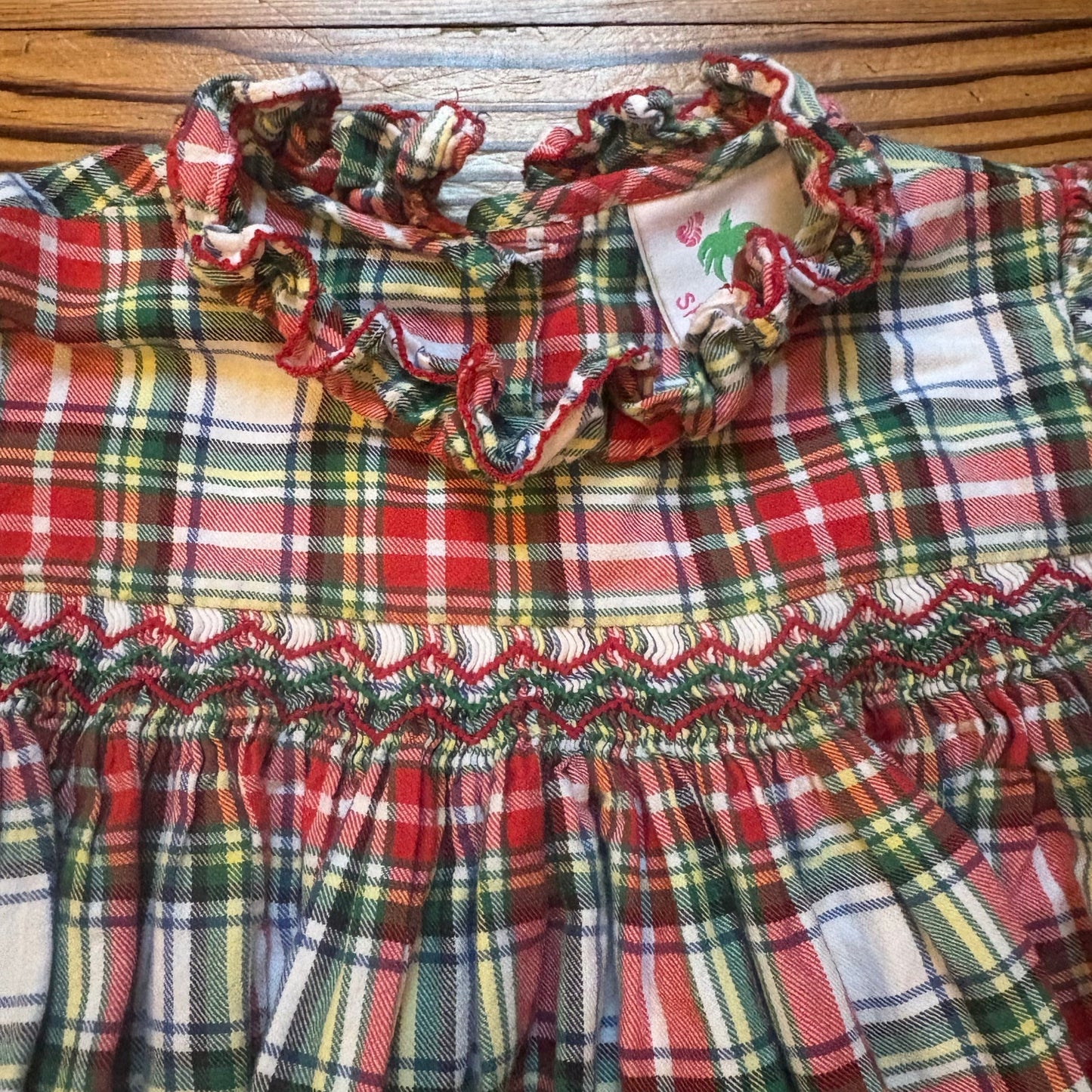 Shrimp & Grits red white checkered holiday long sleeve smocked girls top SIZE 5