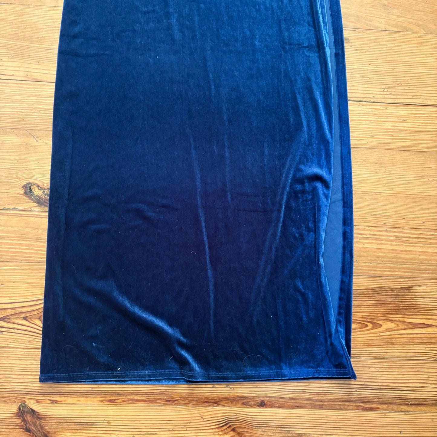 Forever 21 dark blue velvet low back bodycon maxi dress SIZE M