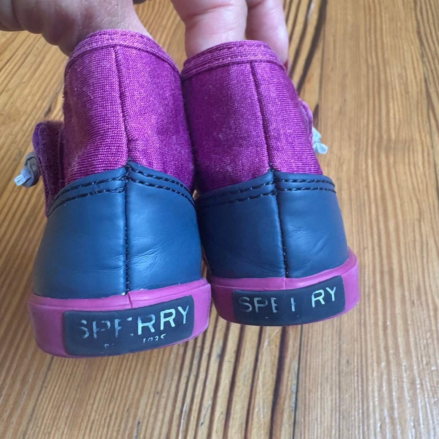 Sperry purple navy rubber sole toddler rain boots SIZE 4