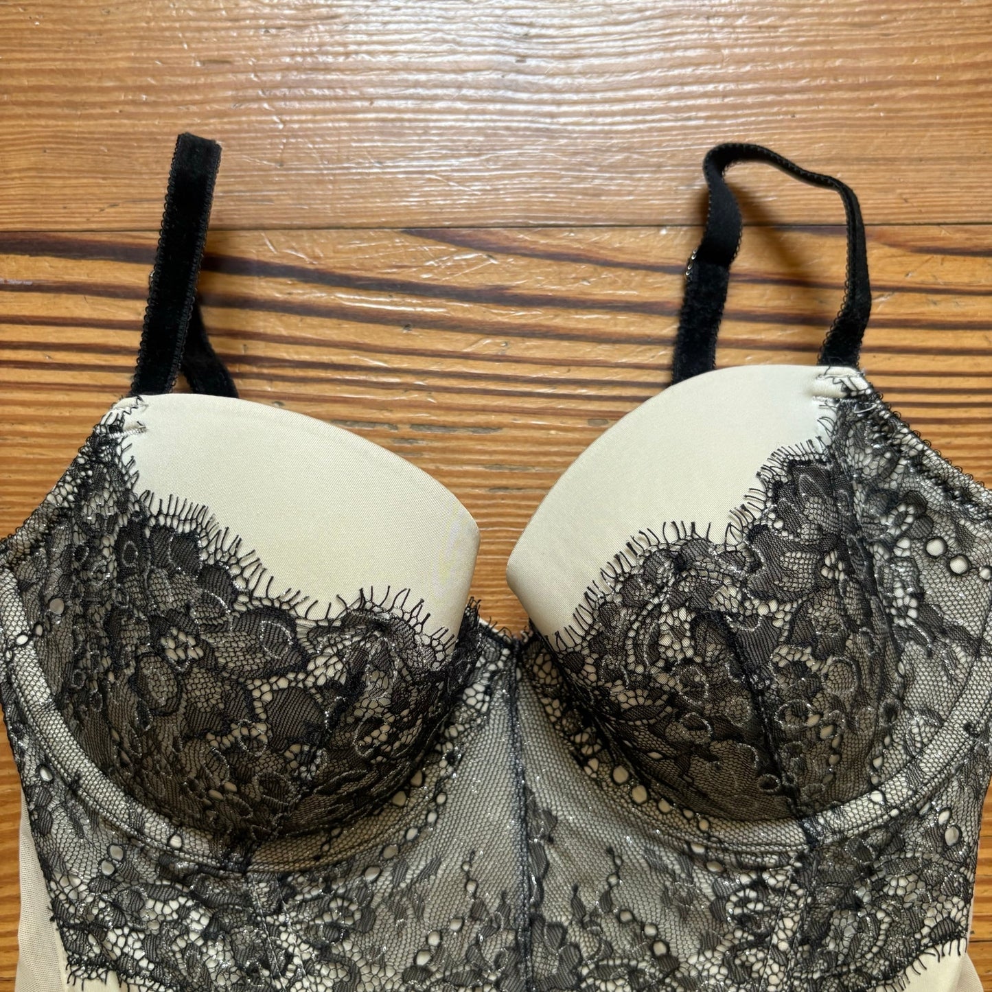 Victoria's Secret cream black lace adjustable strap bustier SIZE 34C