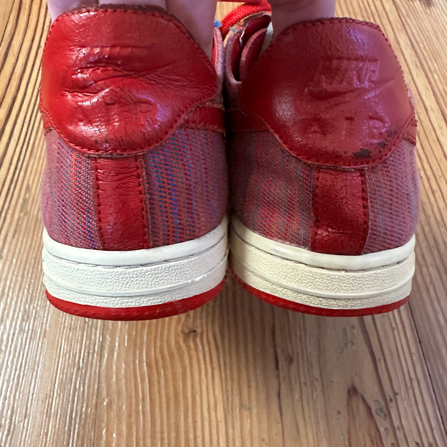 Nike Air Force 1 red textile low top lace sneakers SIZE 9