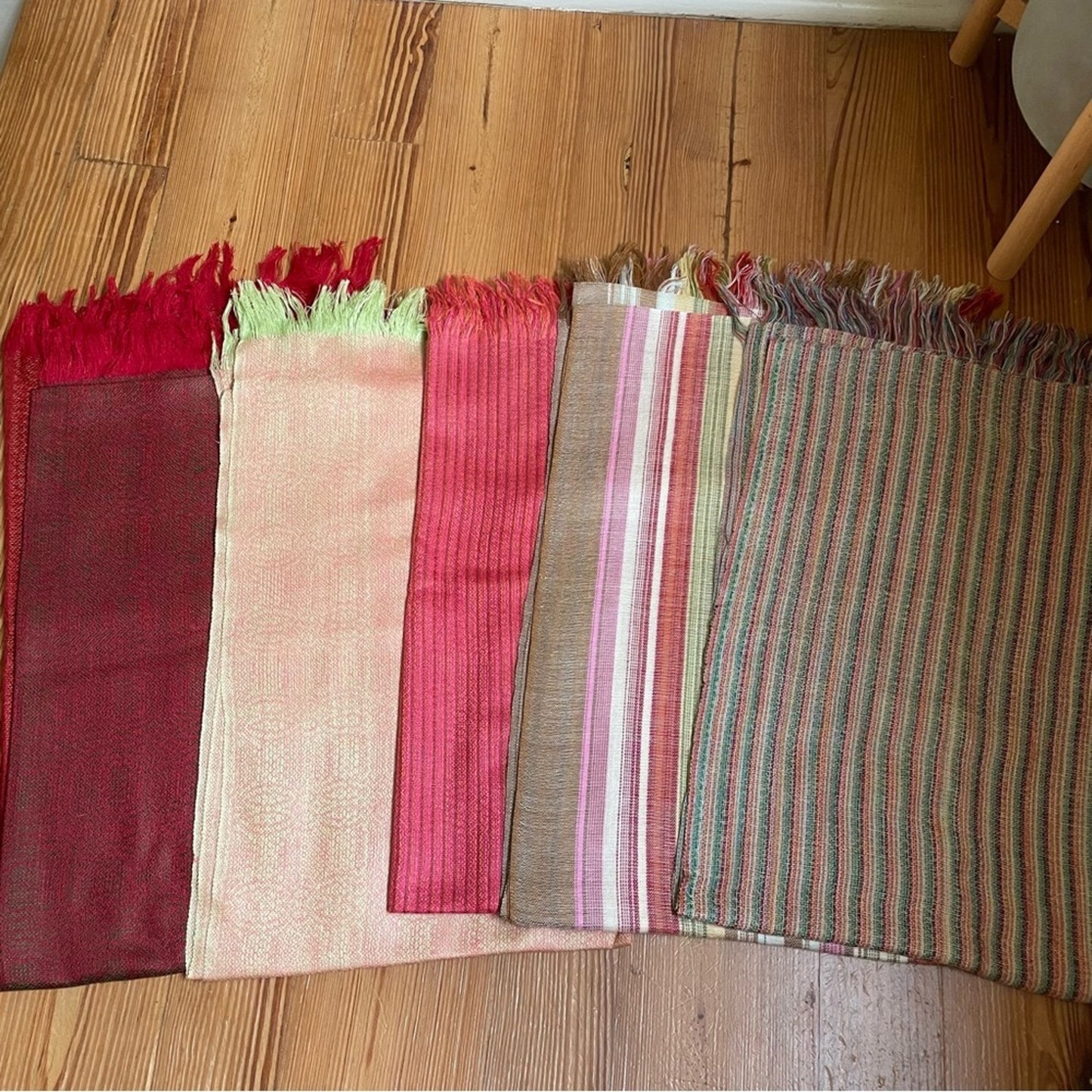 NWT elegant handmade Ecuador Alpaca scarf