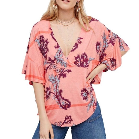 Free People pink floral flutter sleeve plunge neckline boho top SIZE XS