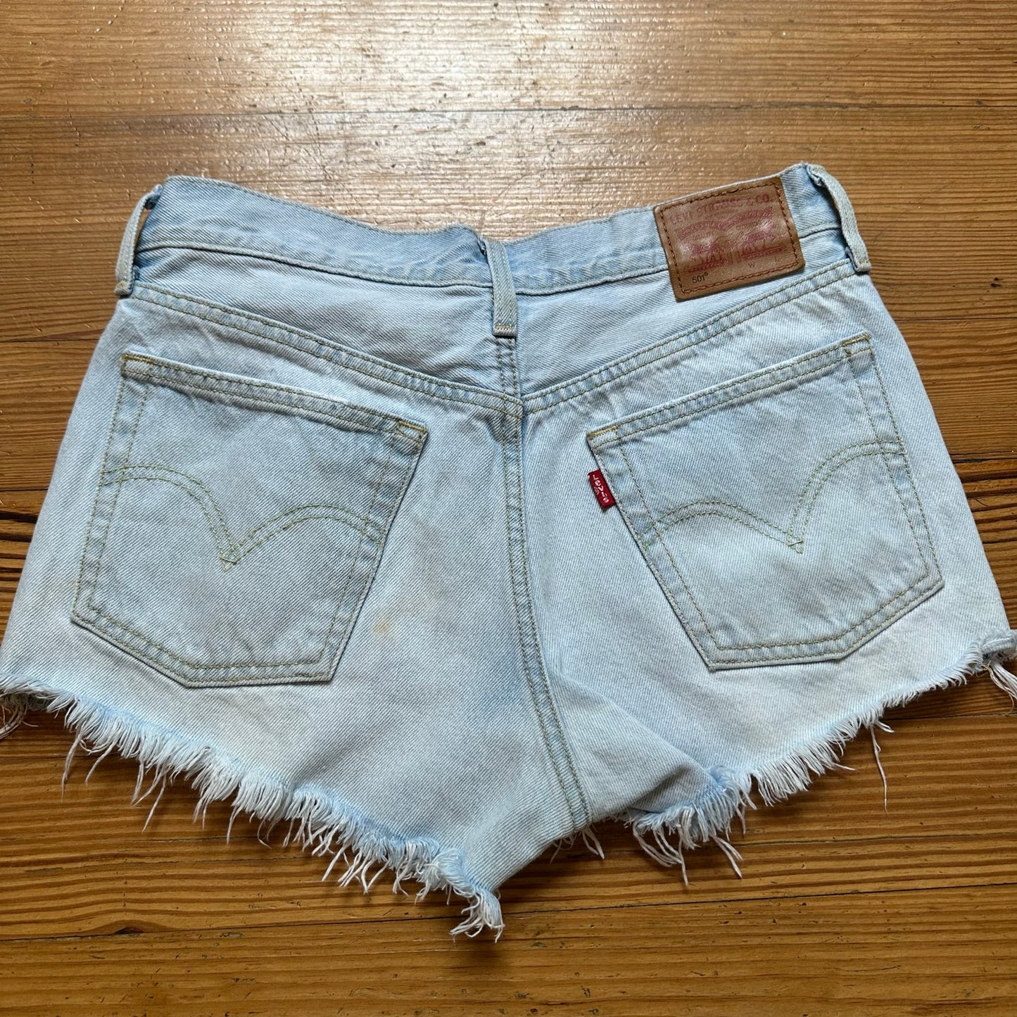 Levi's 501 light wash cut off jean shorts SIZE 27