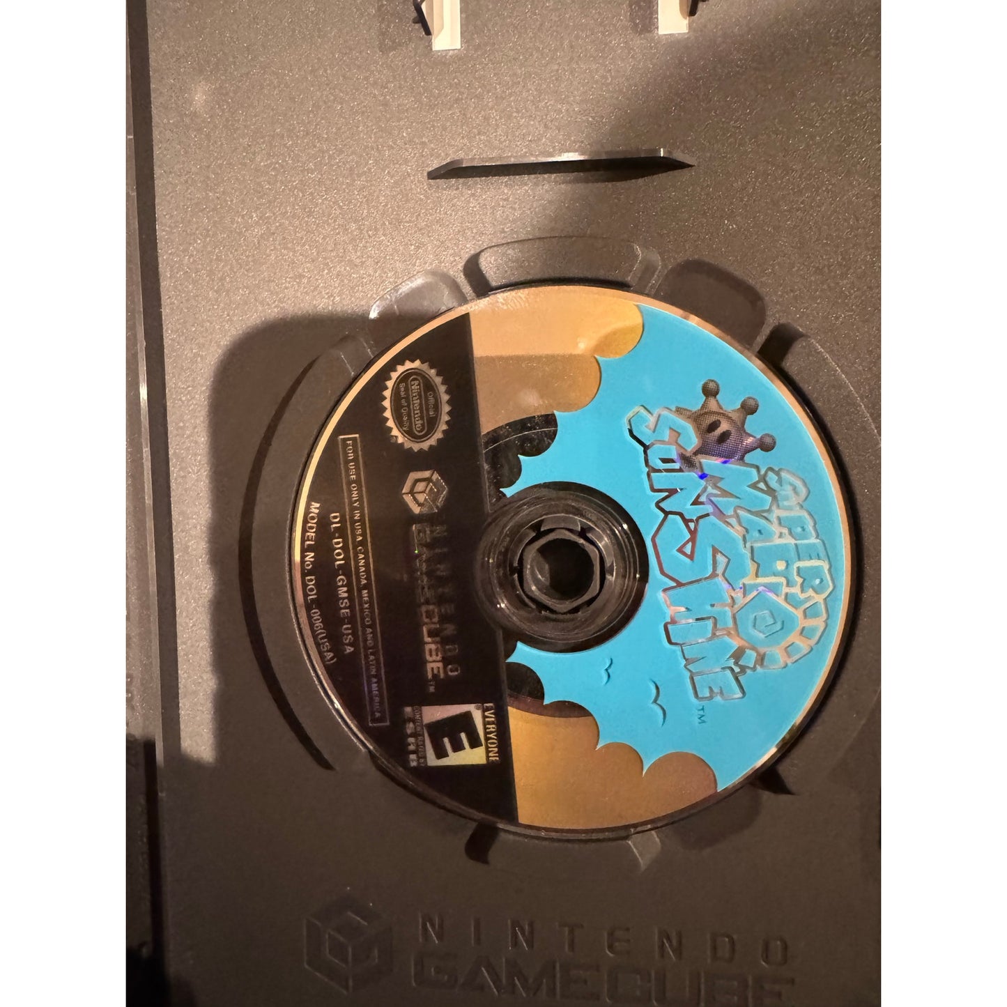 Super Mario Sunshine Video Game For Nintendo Game Cube (With Case & Manual)