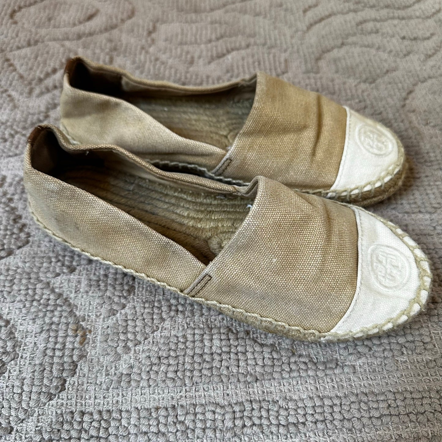 Tory Burch beige cream canvas cap toe espadrille flats SIZE 6.5