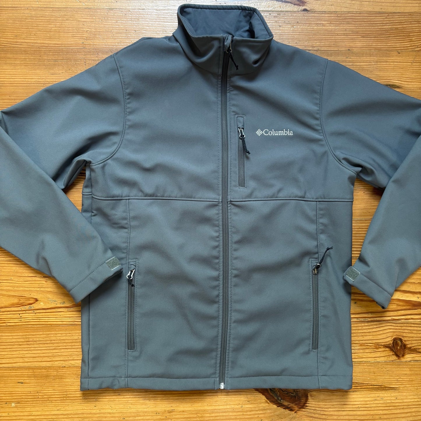 Columbia gray full zip fleece lined jacket SIZE M