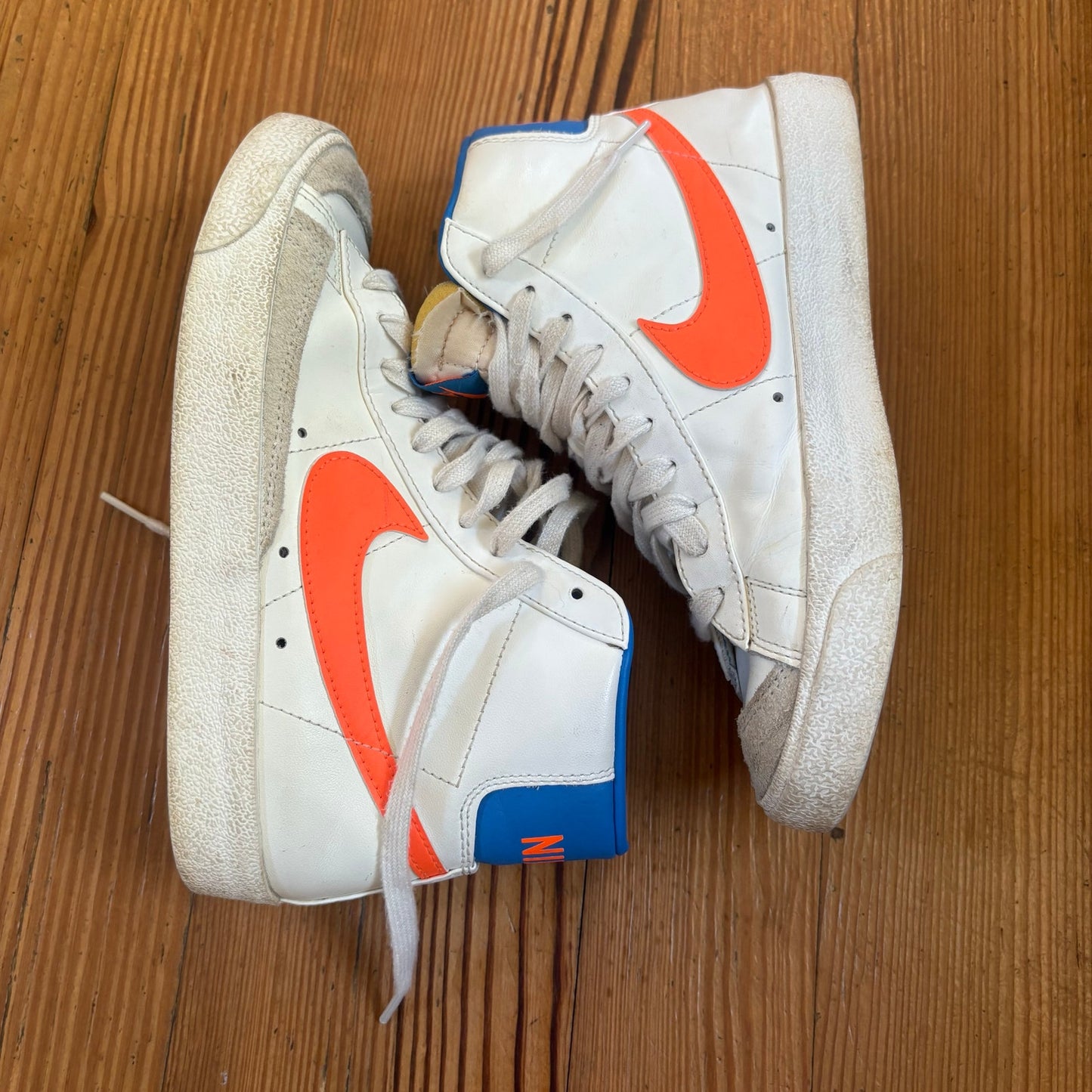 Nike Blazers white royal blue neon orange high top lace up sneakers SIZE 7
