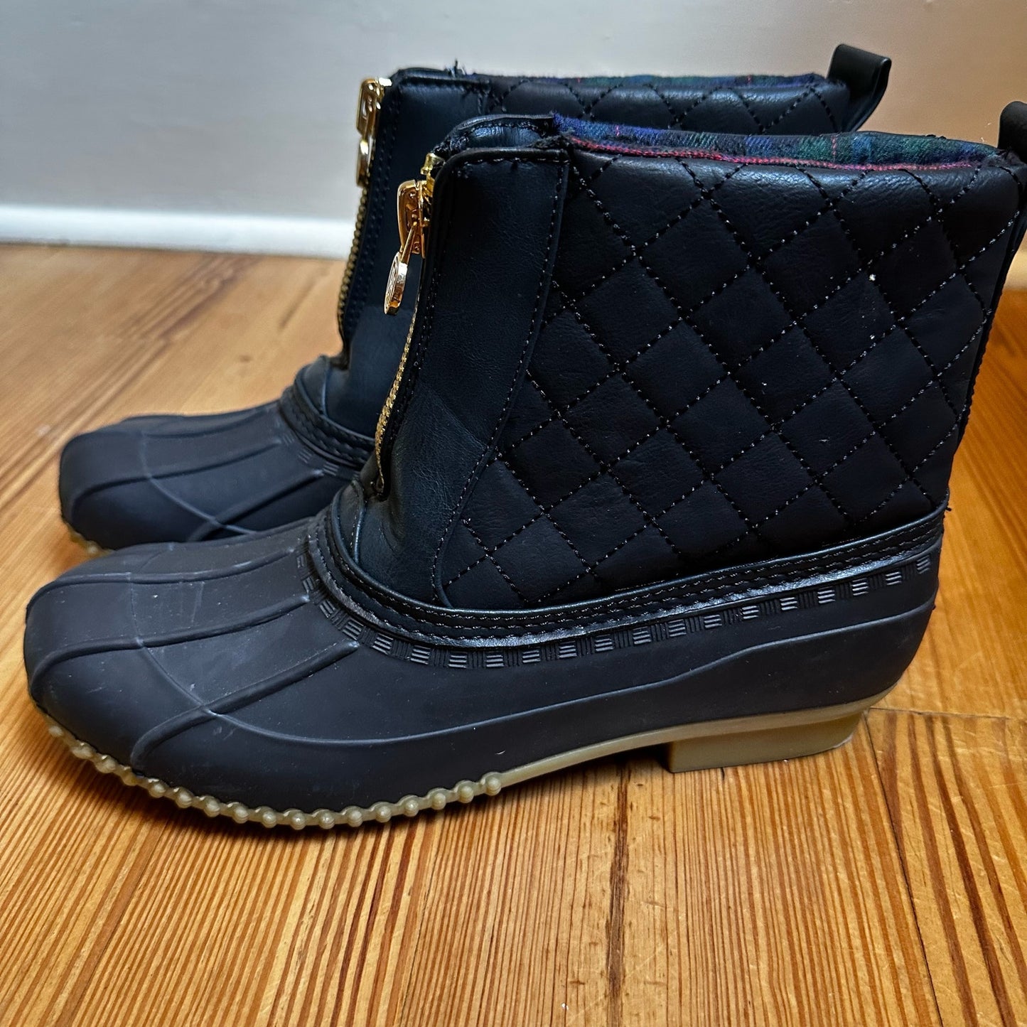 Tommy Hilfiger Twriani black zipper rain boot duck boot SIZE 9M