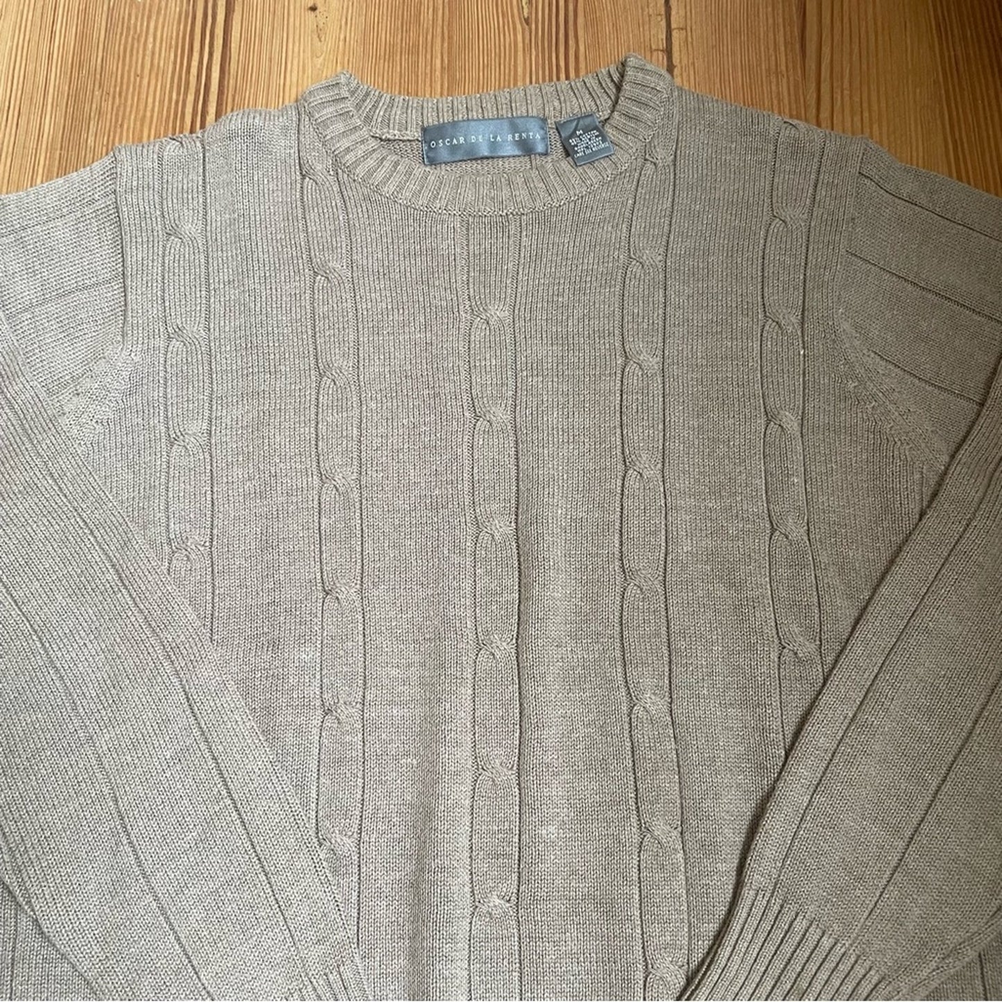 Oscar de la Renta brown cable knit crew neck sweater SIZE M