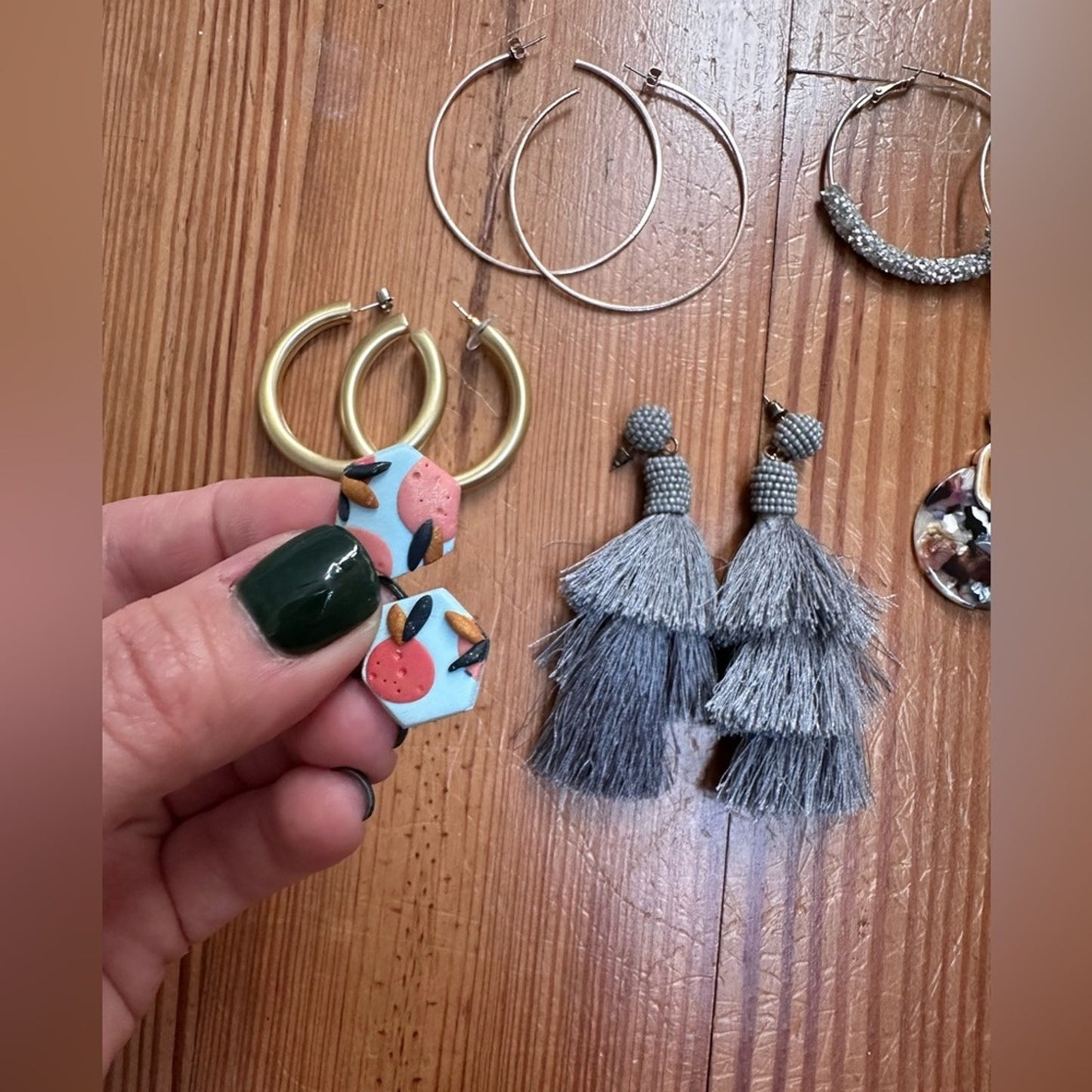 Earring lot: 3 sets of hoops, 1 pair of studs, 1 pair of tassel earrings