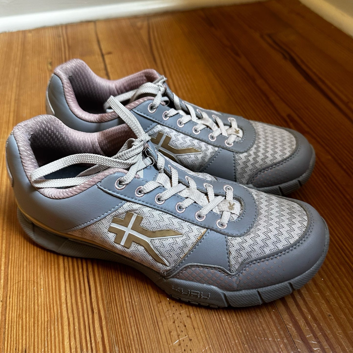 Kuru Quantum gray lace up trainer sneakers SIZE 8.5