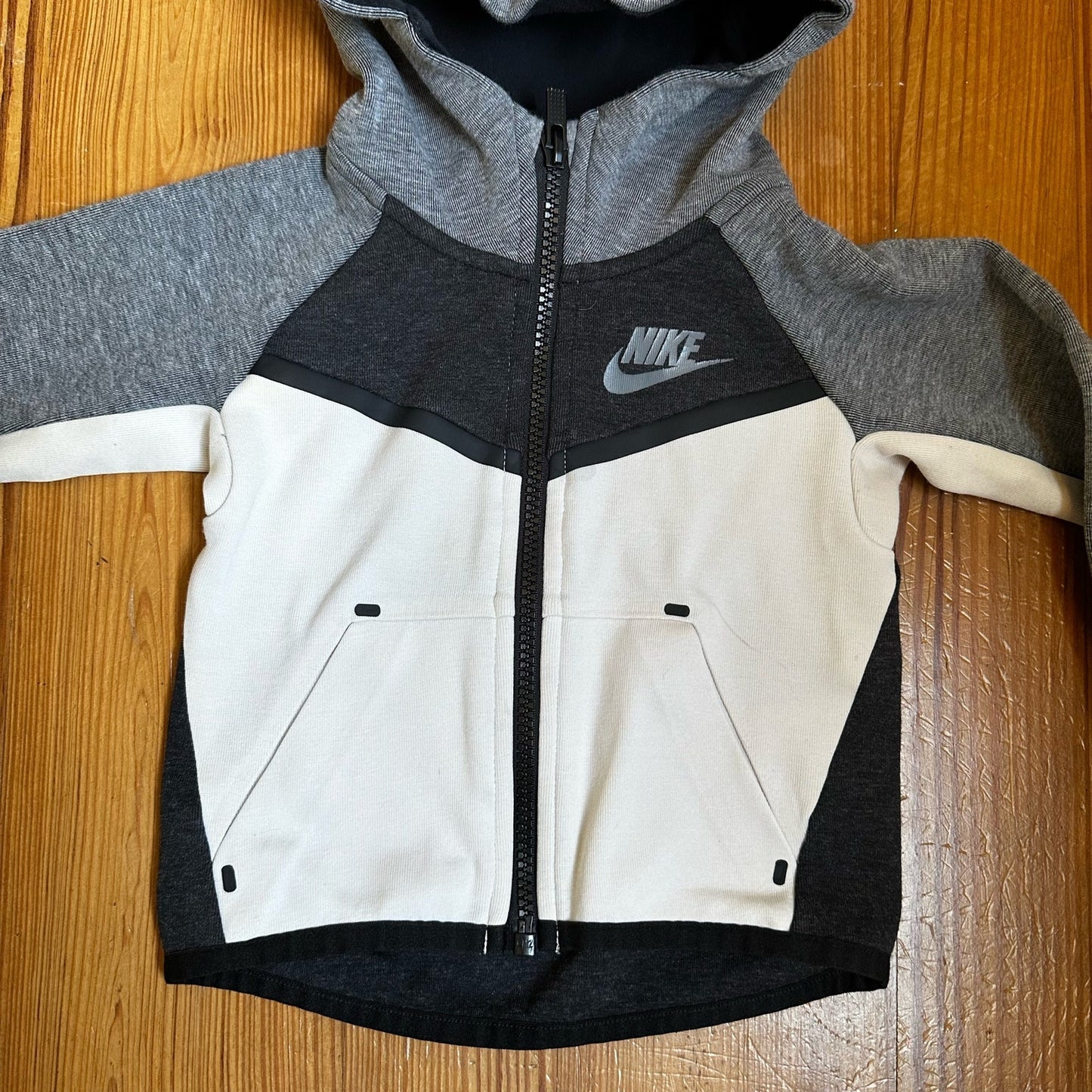 Nike white gray zip up hooded sweatshirt SIZE 24M