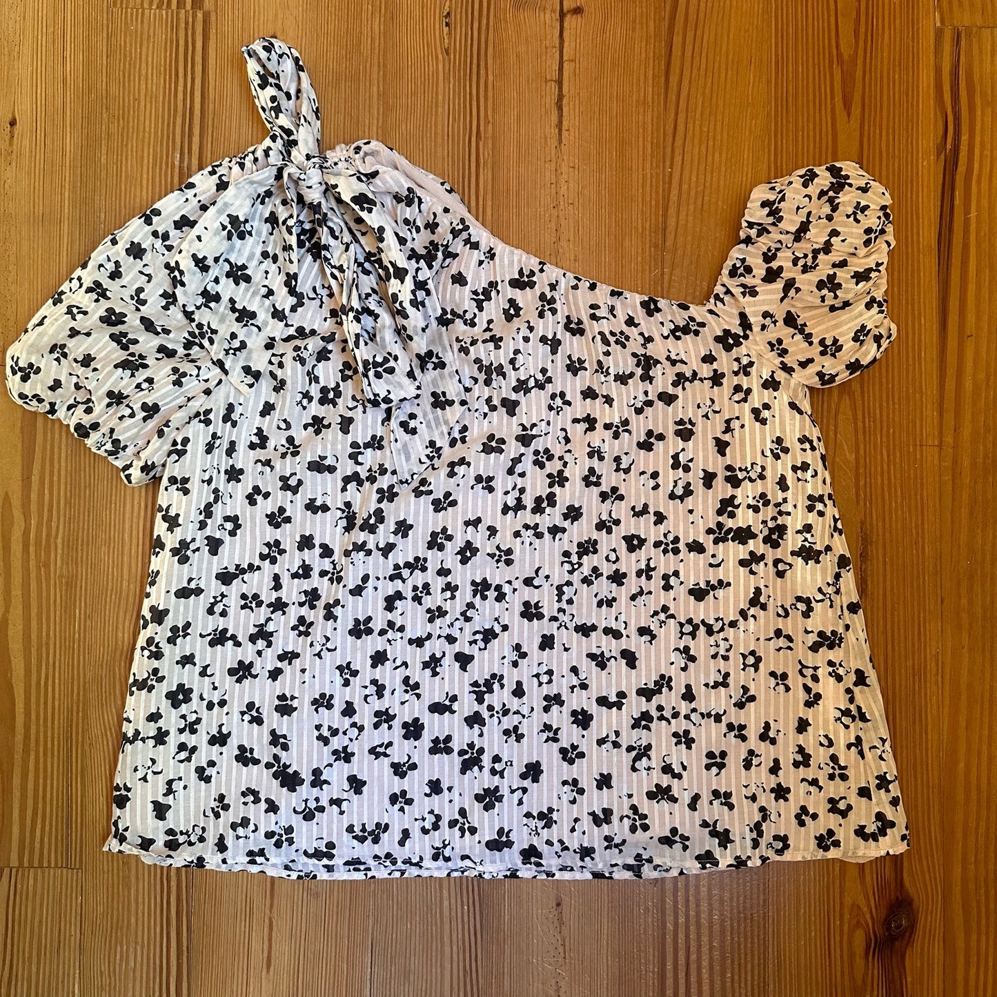 Ulla Johnson silk set ruffled black white floral pleated skirt and blouse SIZE 2