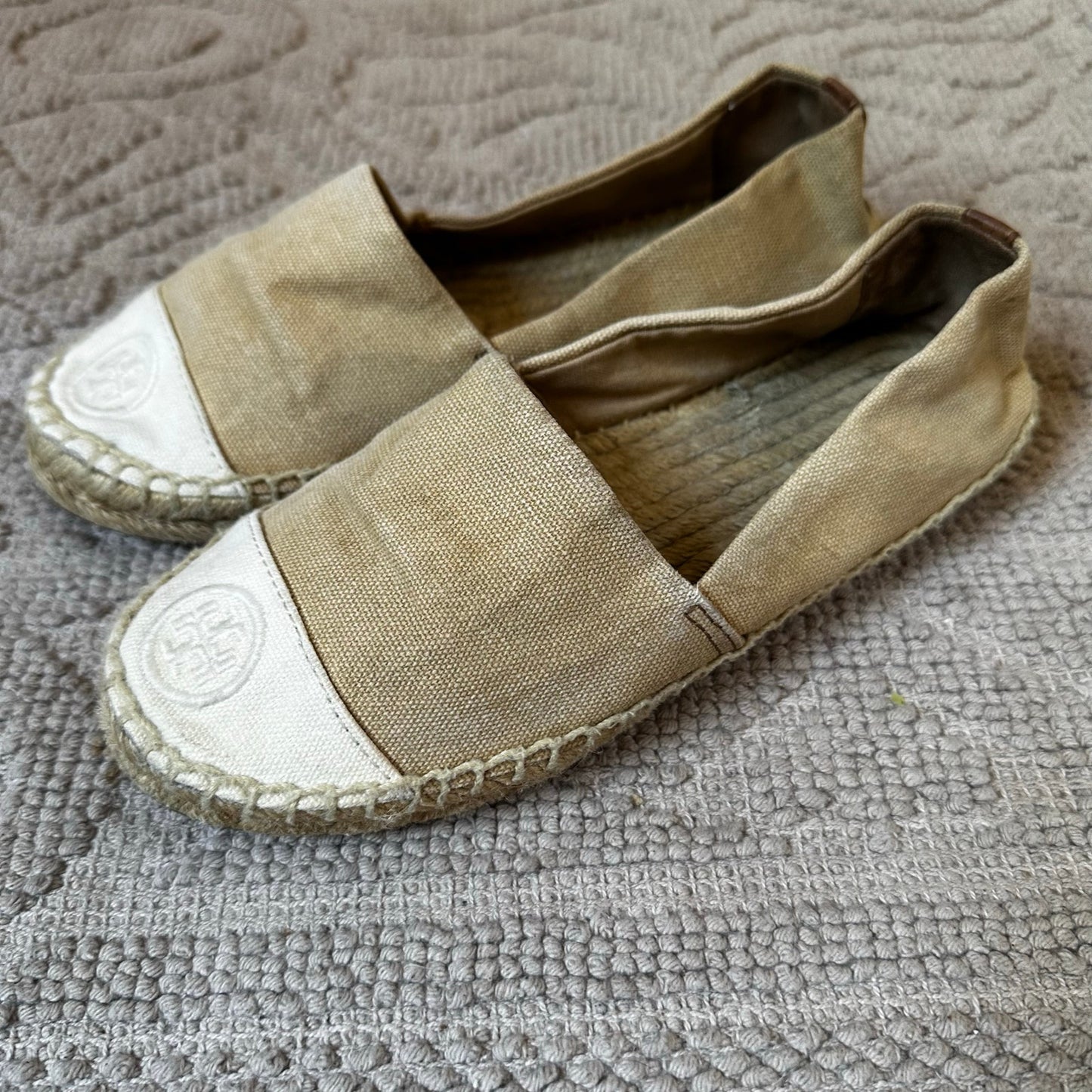 Tory Burch beige cream canvas cap toe espadrille flats SIZE 6.5