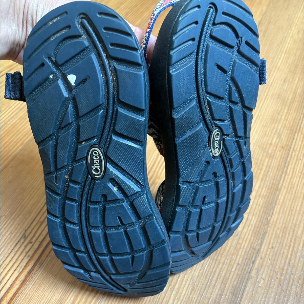 Chaco Z2 red blue yellow strappy classic waterproof womens sandal SIZE 7
