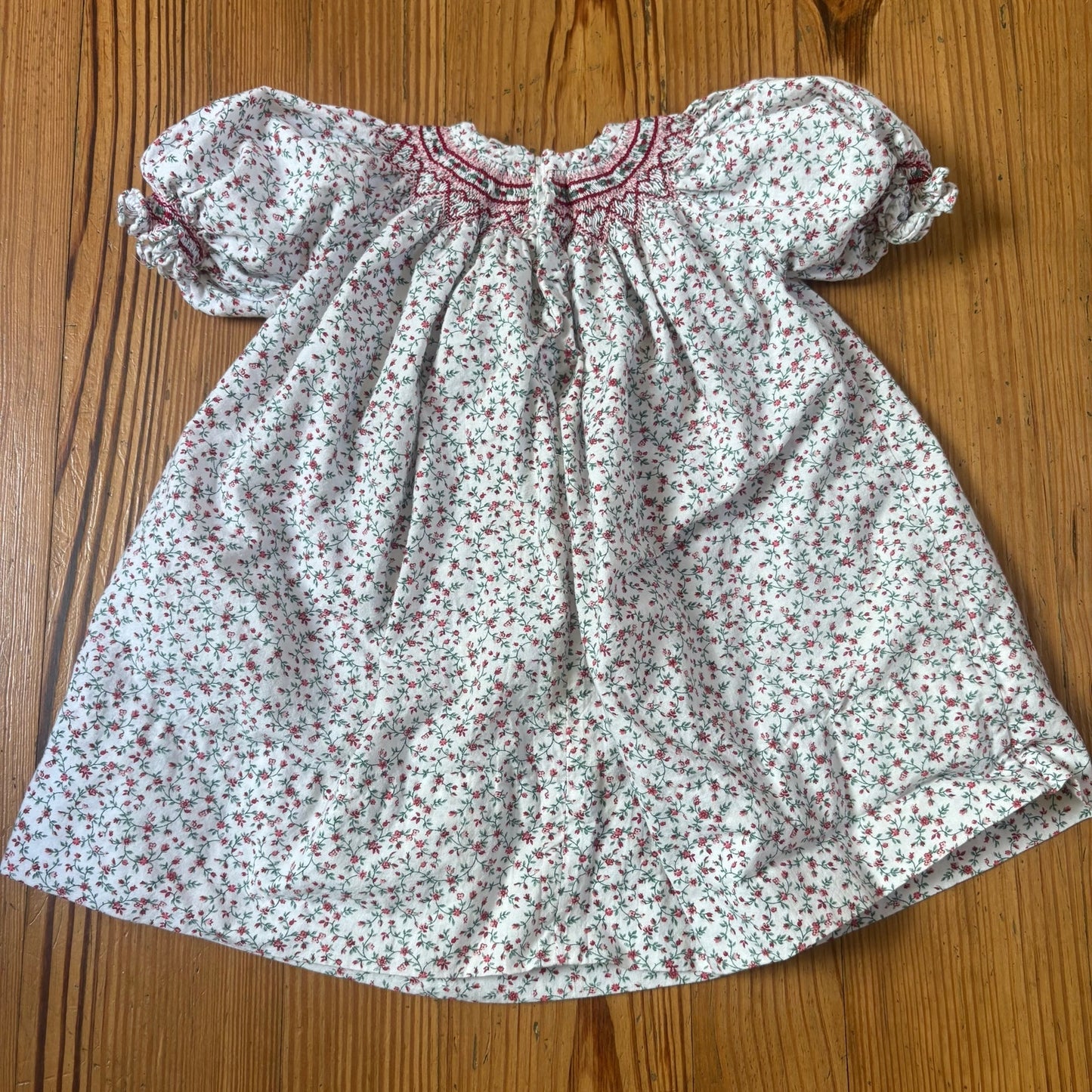 Floral red pink white smocked short sleeve baby dress SIZE 12M