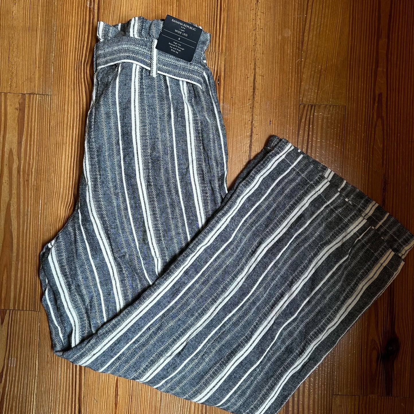NWT Banana Republic gray white stripe high rise wide leg linen pants SIZE 4