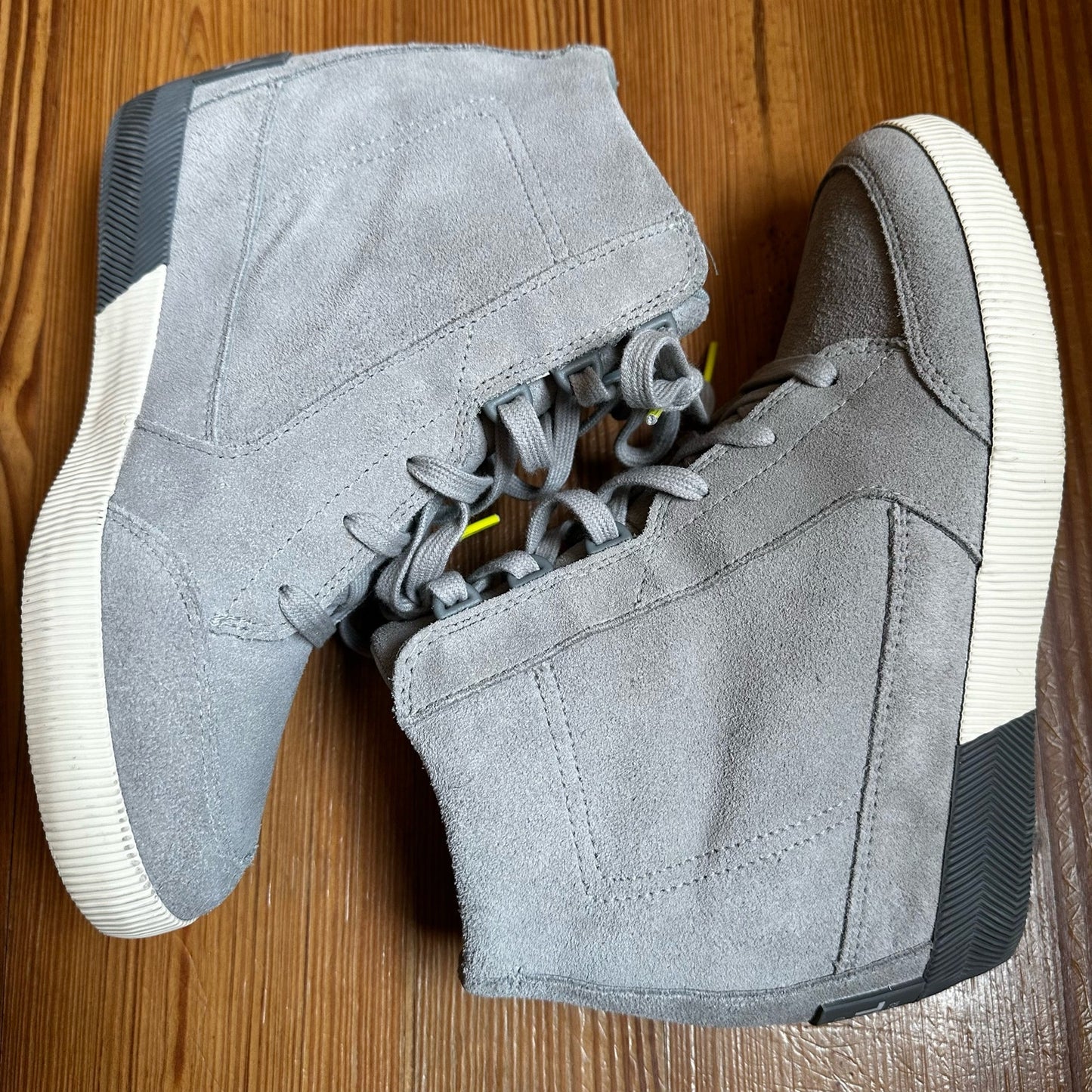 Sorel Out N About gray wedge high top sneaker SIZE 9.5