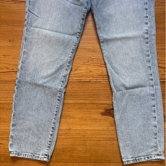 H&M light wash high rise button fly straight leg womens jeans SIZE 8