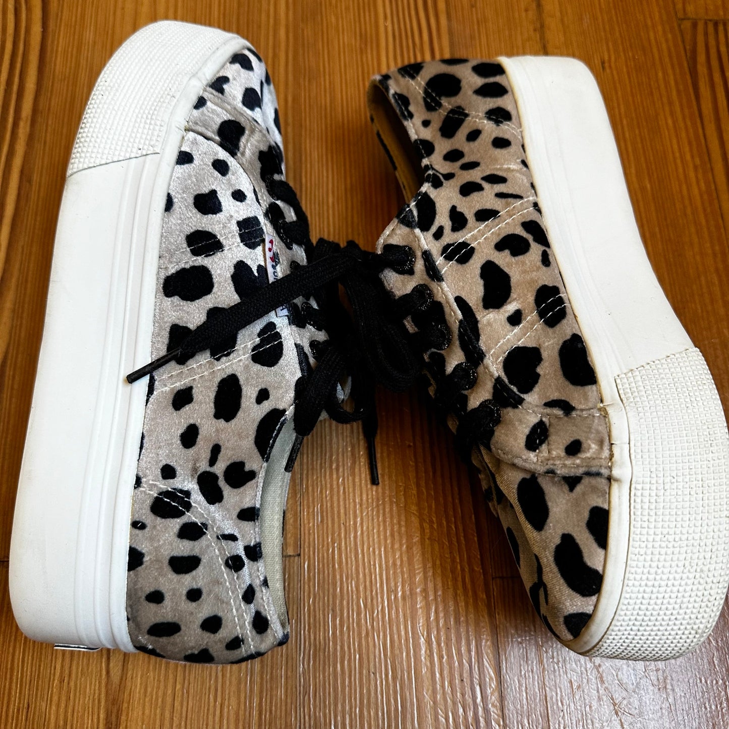 Superga cream black cheetah print velvet platform lace low top sneakers SIZE 7